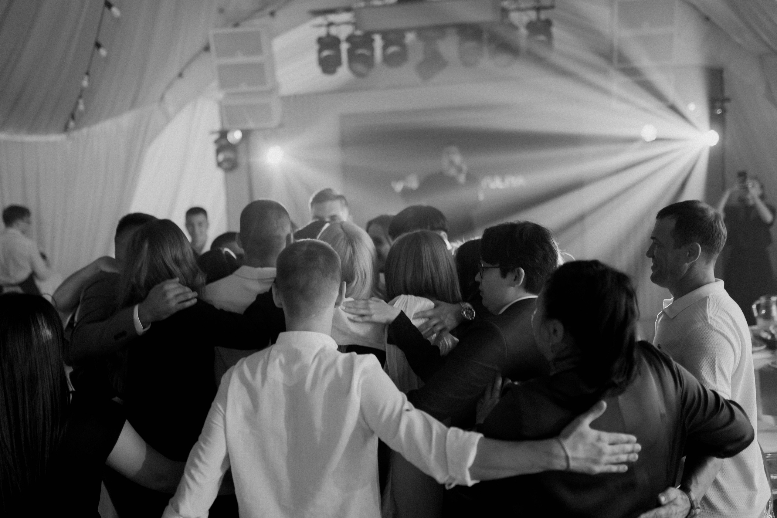 …. Свадебный фотограф в Санкт-Петербурге Александра Чукавина