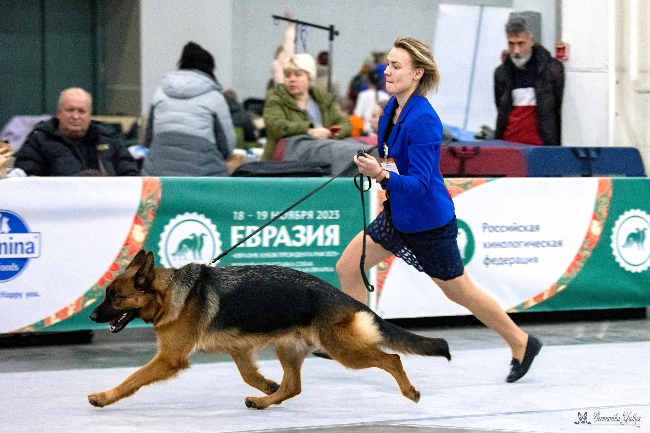 ЕВРАЗИЯ 18-19.11.2023. Фотограф-анималист Юлия Германика