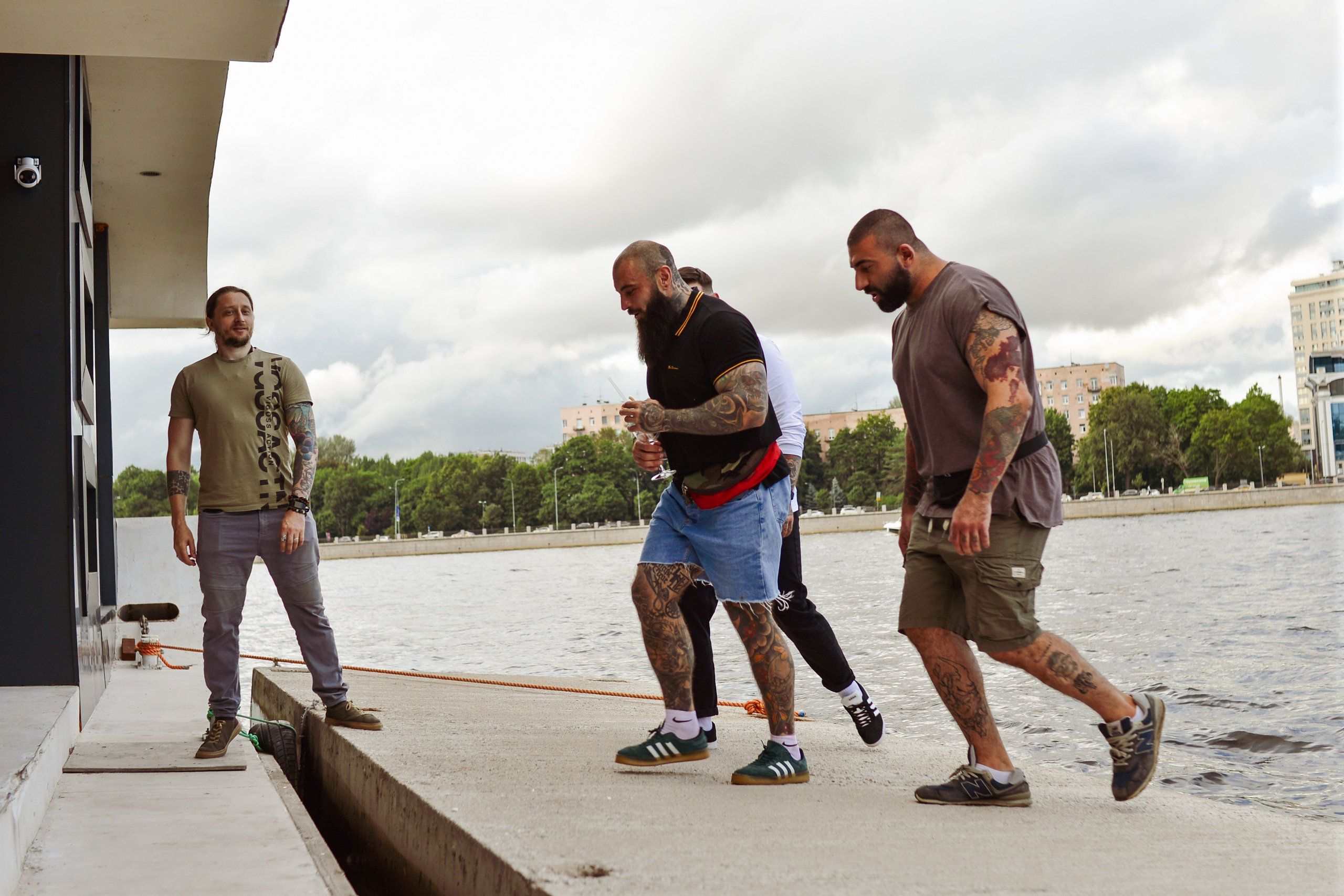 Тату-пати. ОЧЕНЬ ПЛОХОЙ ФОТОГРАФ