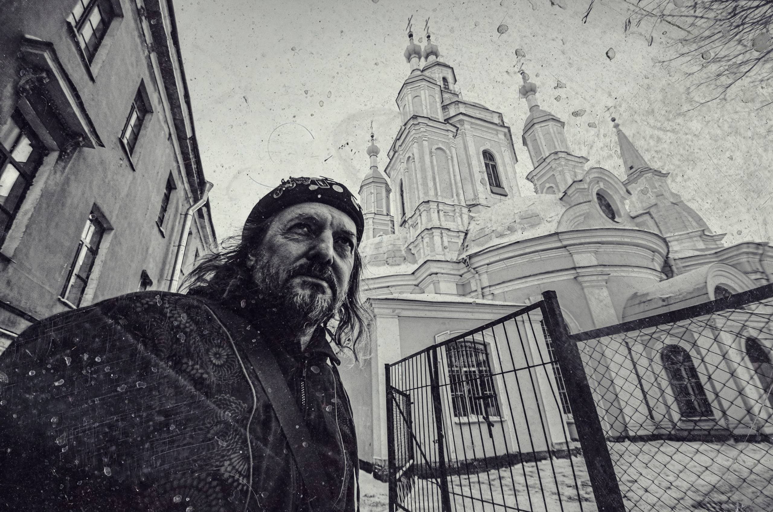 Михаил Башаков. ОЧЕНЬ ПЛОХОЙ ФОТОГРАФ