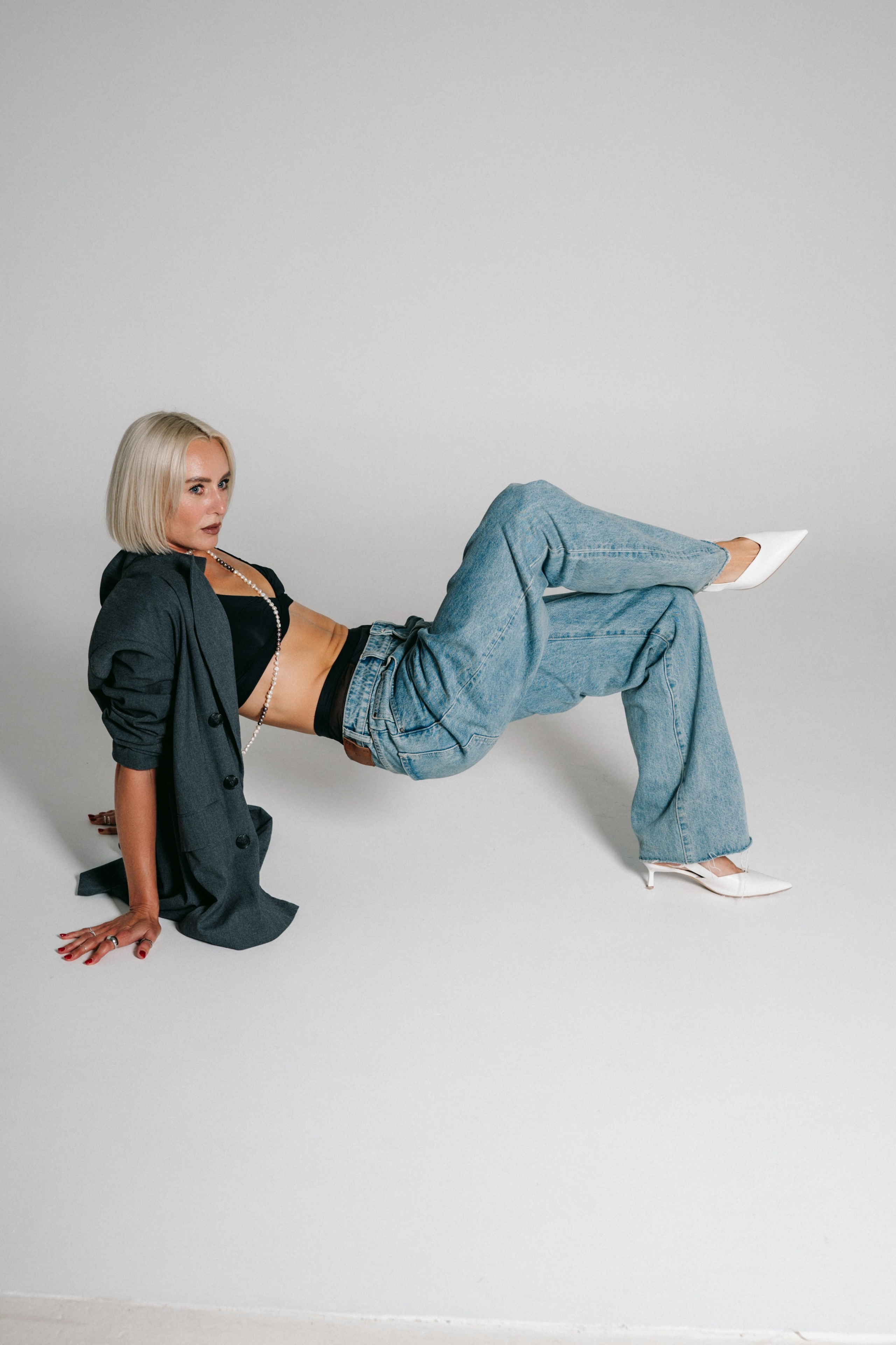 Julia. Https://instagram.com/ana.stasia.n