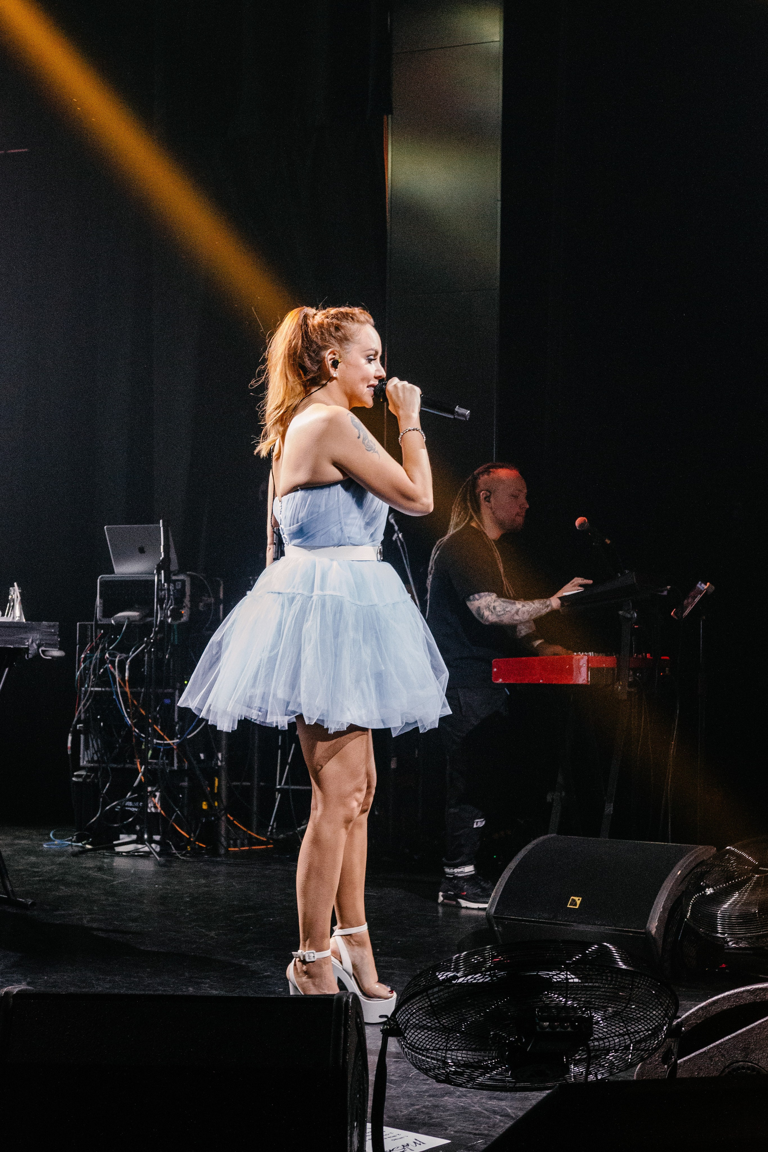 MakSим. Фотограф Москва — личные фотосессии, лавстори в студии