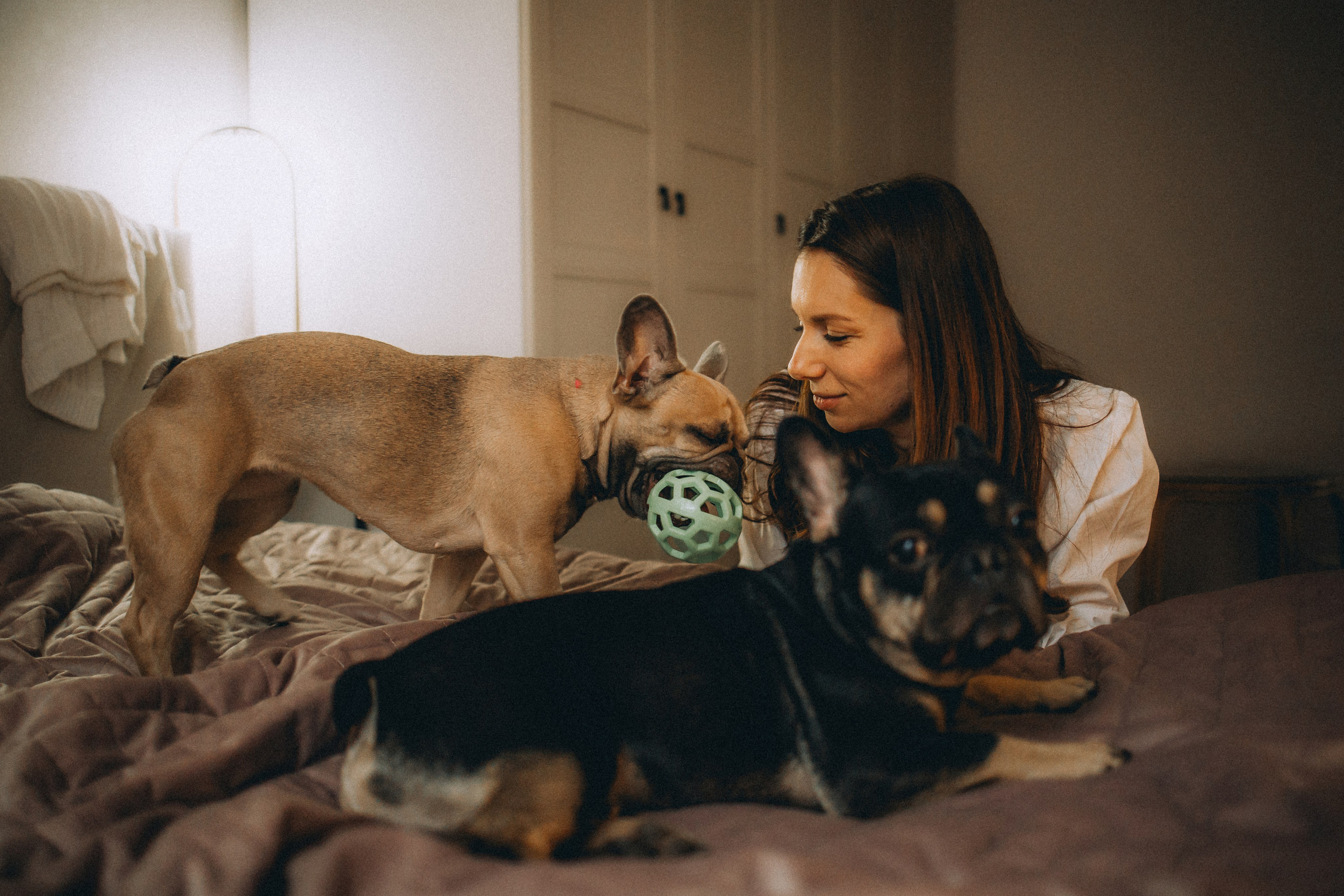 Юля, Мия и Зек