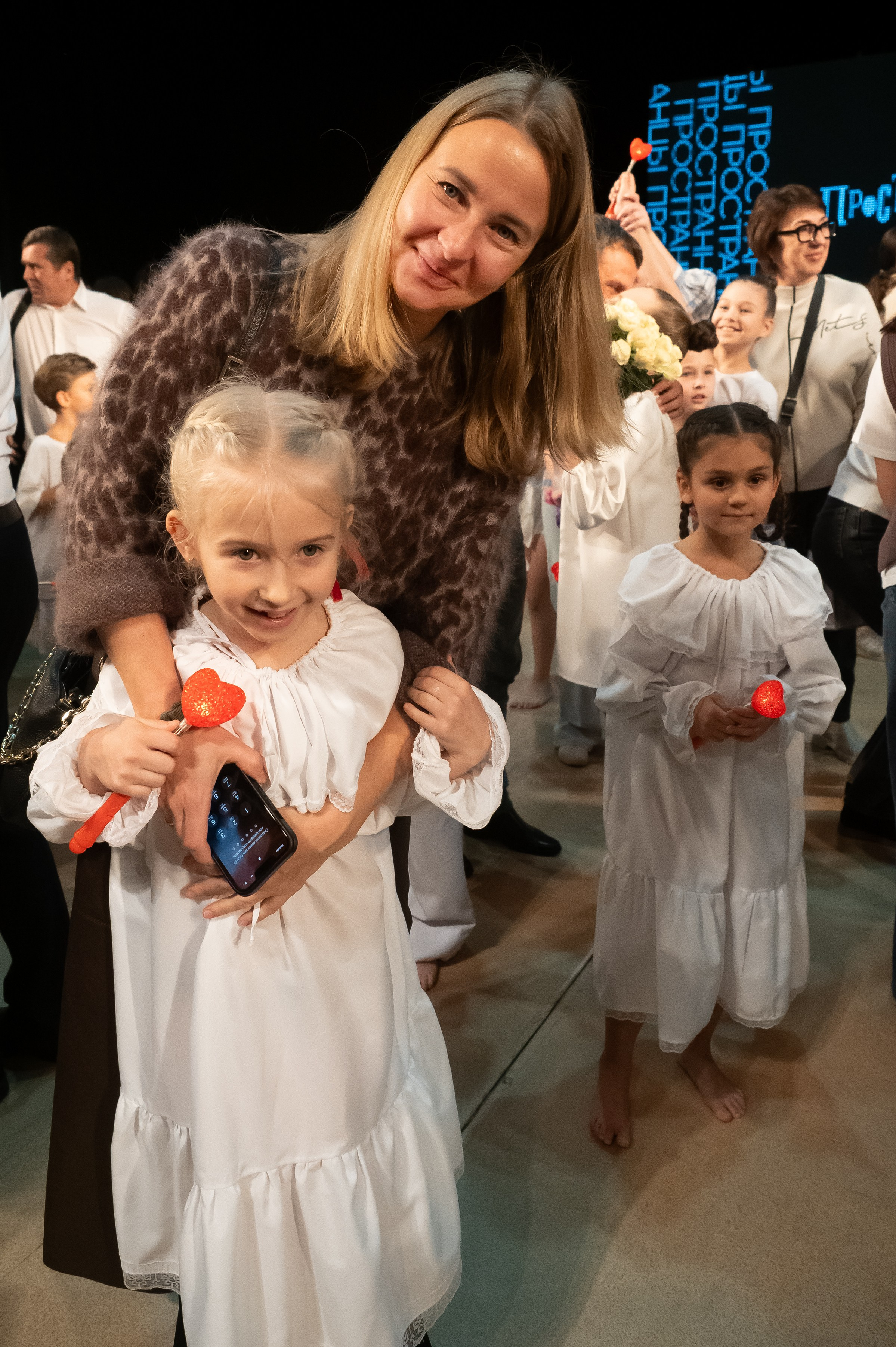 Концерт «Пространные танцы». Репортажный, семейный и детский фотограф в Пензе и Заречном Арина Ермилова. Картины барельеф на заказ
