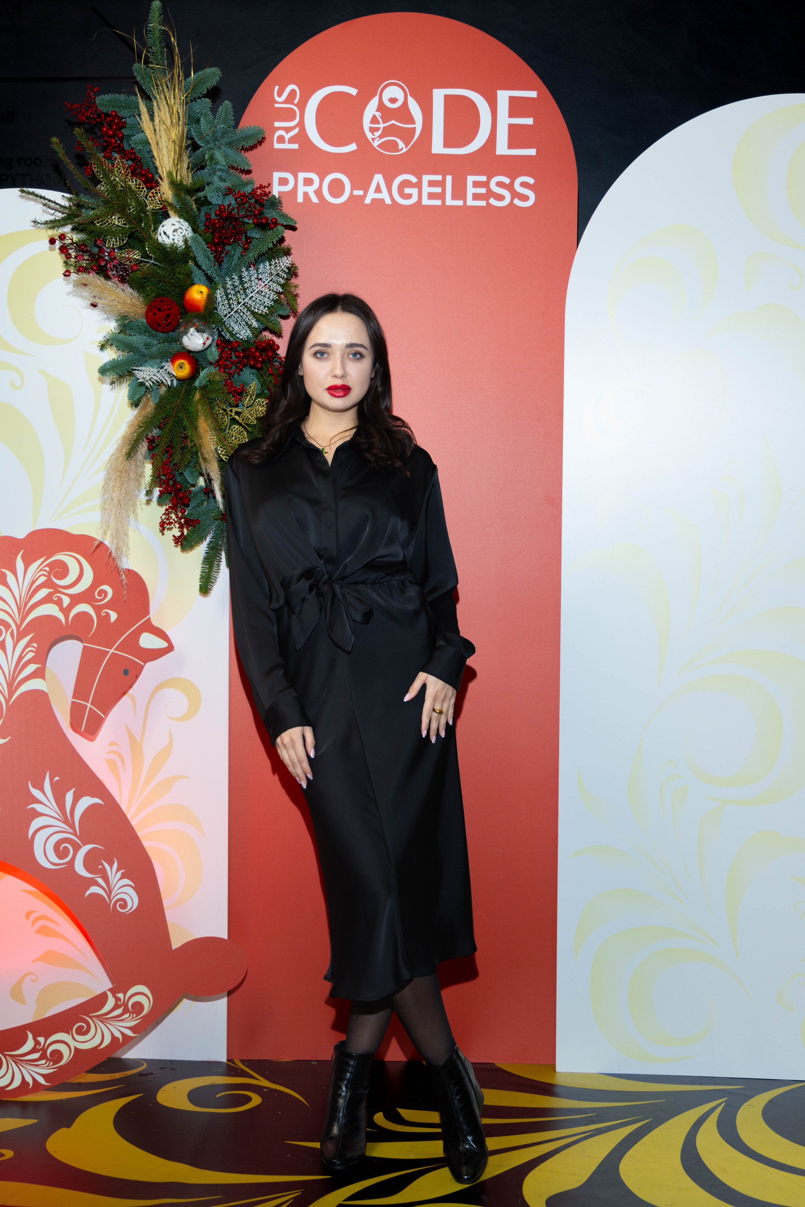 ФОТОЗОНА МАТРЕШКА. PRO-AGELESS