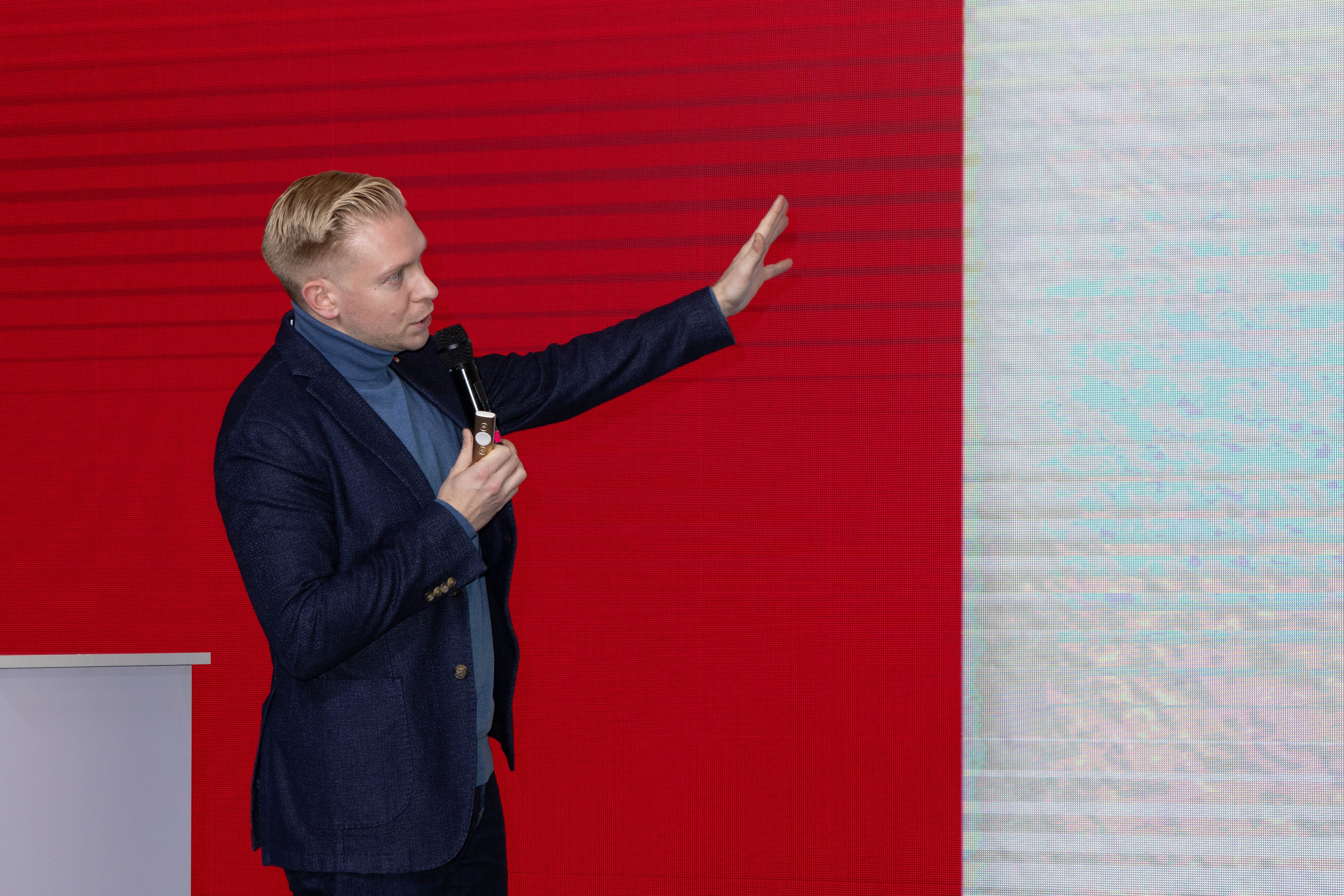 СПИКЕРЫ. PRO-AGELESS