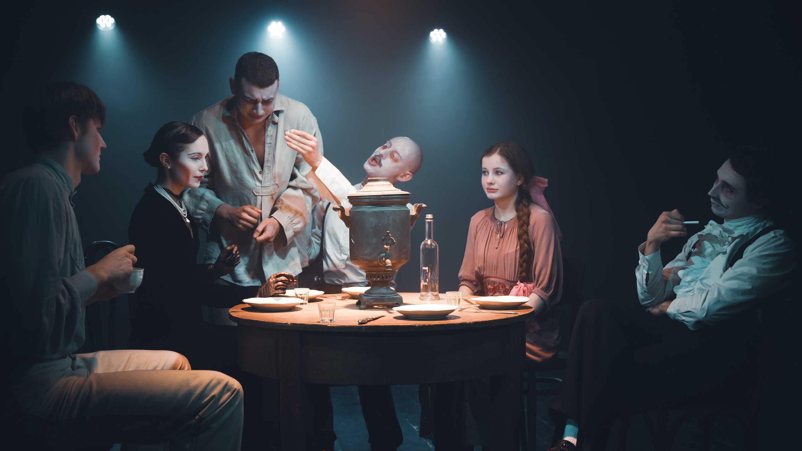 Как понять, что перед вами произведение Леонида Андреева?. Театральный фотограф Михаил Макаричев-Энгельс