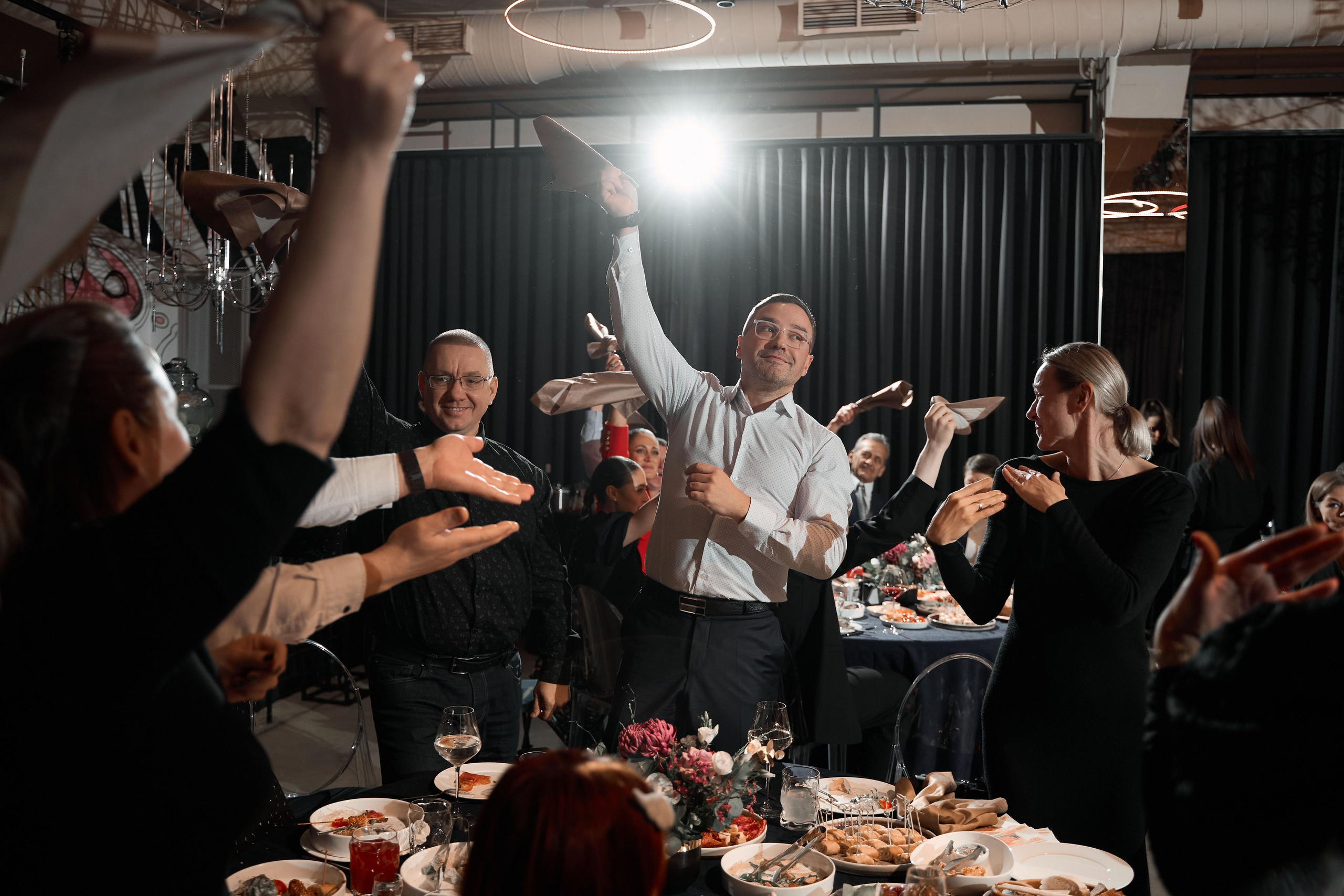 Фотограф и видеосъёмка на юбилей, День рождения. Фотограф и видеограф в Екатеринбурге