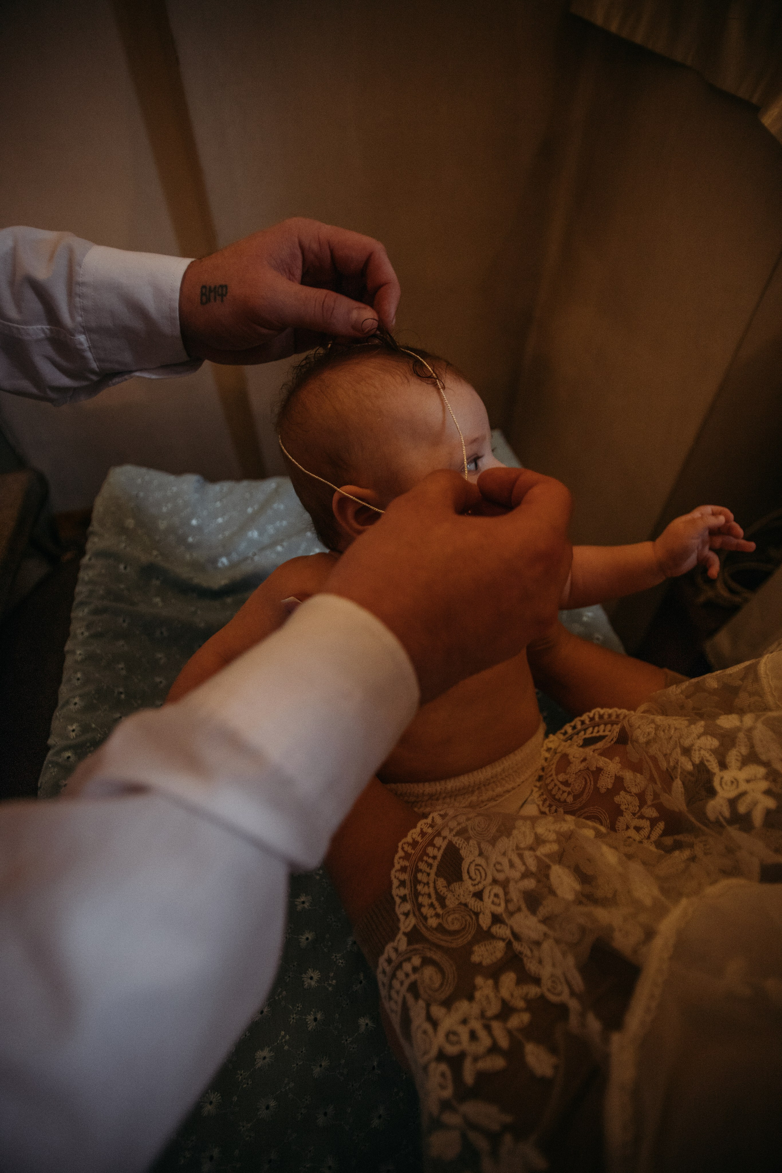 Крещение Аглаи. Венера Гайн. Репортажный фотограф  Тюмень. Обучение фотографии с 0