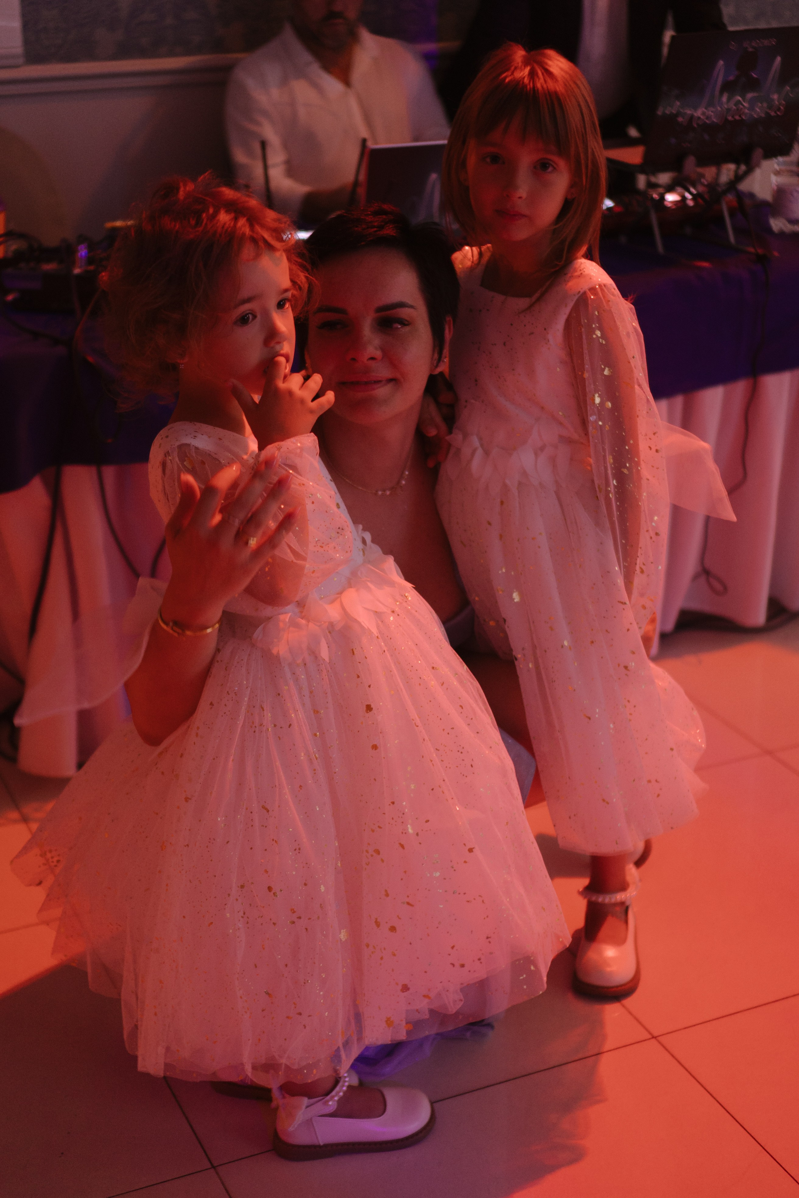 ТАНЕЦ ОТЦА И ДОЧЕРИ НА БАНКЕТЕ (СВАДЕБНАЯ ФОТОСЕСИИЯ БАНКЕТА). Профессиональный фотограф, Санкт-Петербург — Виктория Богомолова