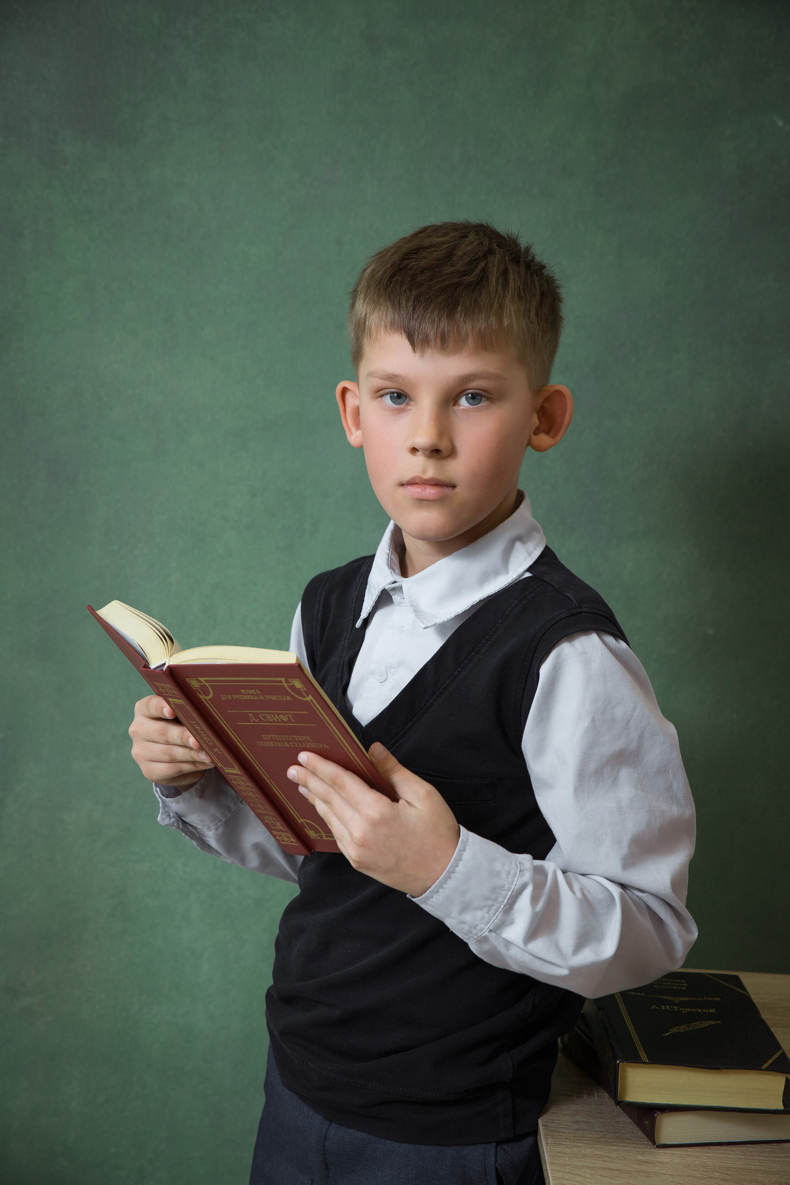 Средняя школа (портреты). Фотограф Ногинск Электросталь Наталья Осетрова