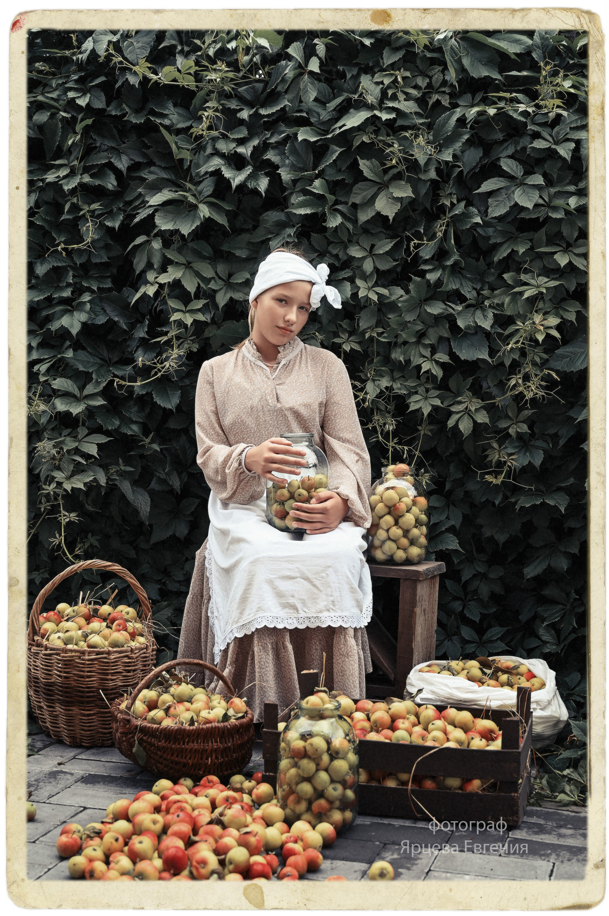 Яблоневая Барыня. Портретный детский, женский фотограф в Тюмени Евгения Ярцева