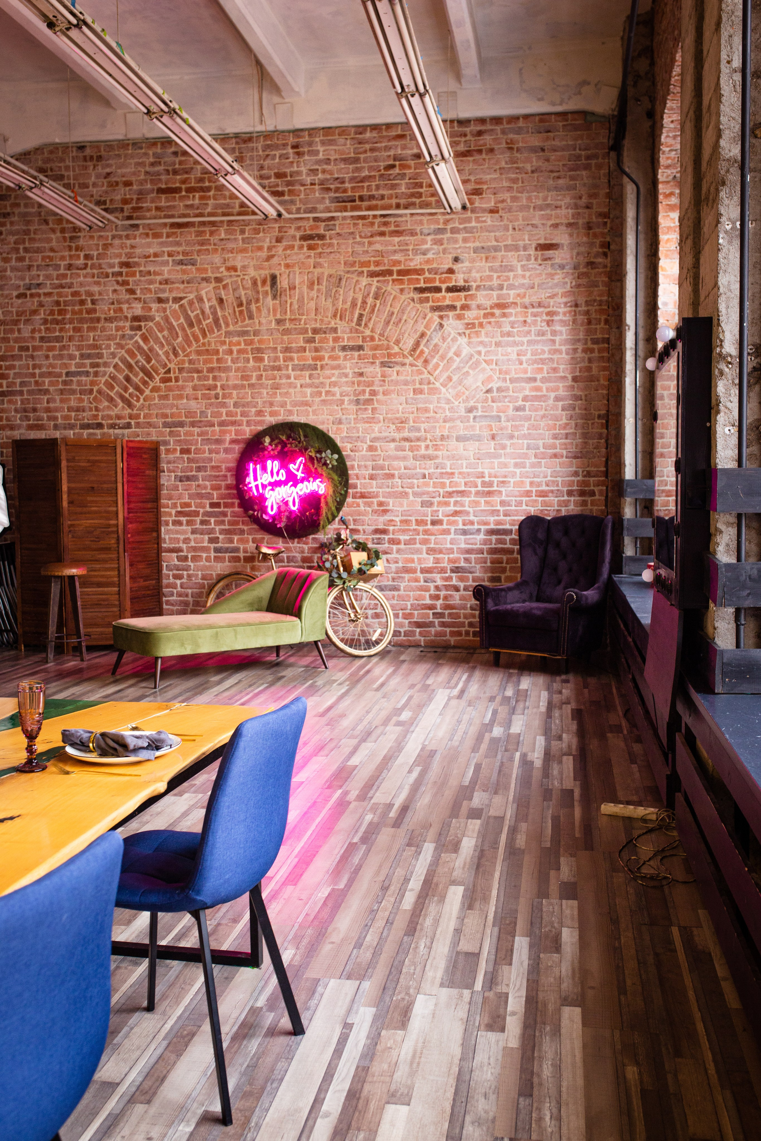 Зал для фотосессий и мероприятий NEW YORK. Фотостудия FABRIKA СПб