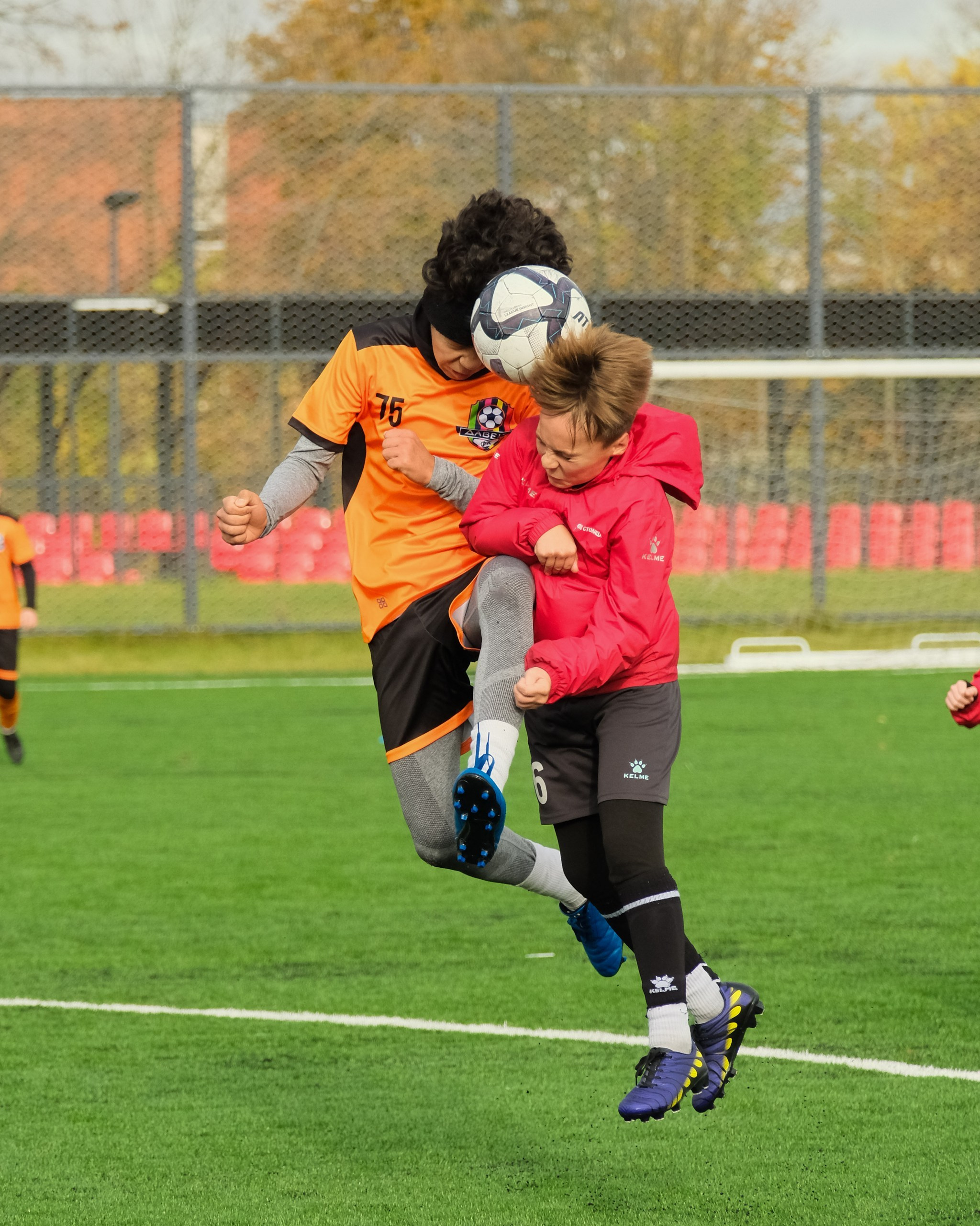 футбол борьба