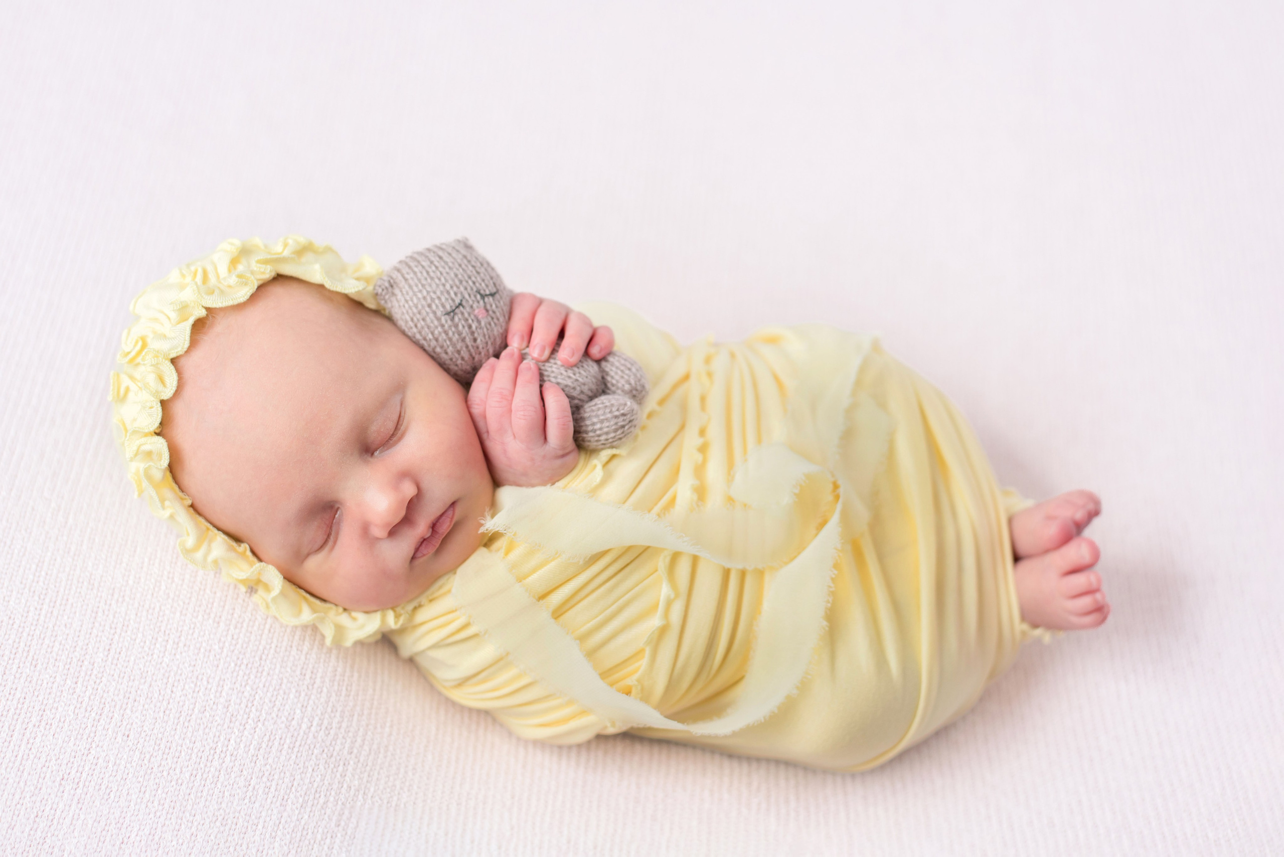 Фотосессия новорождённых. Фотограф в г. Нижневартовск Александра Гриценко