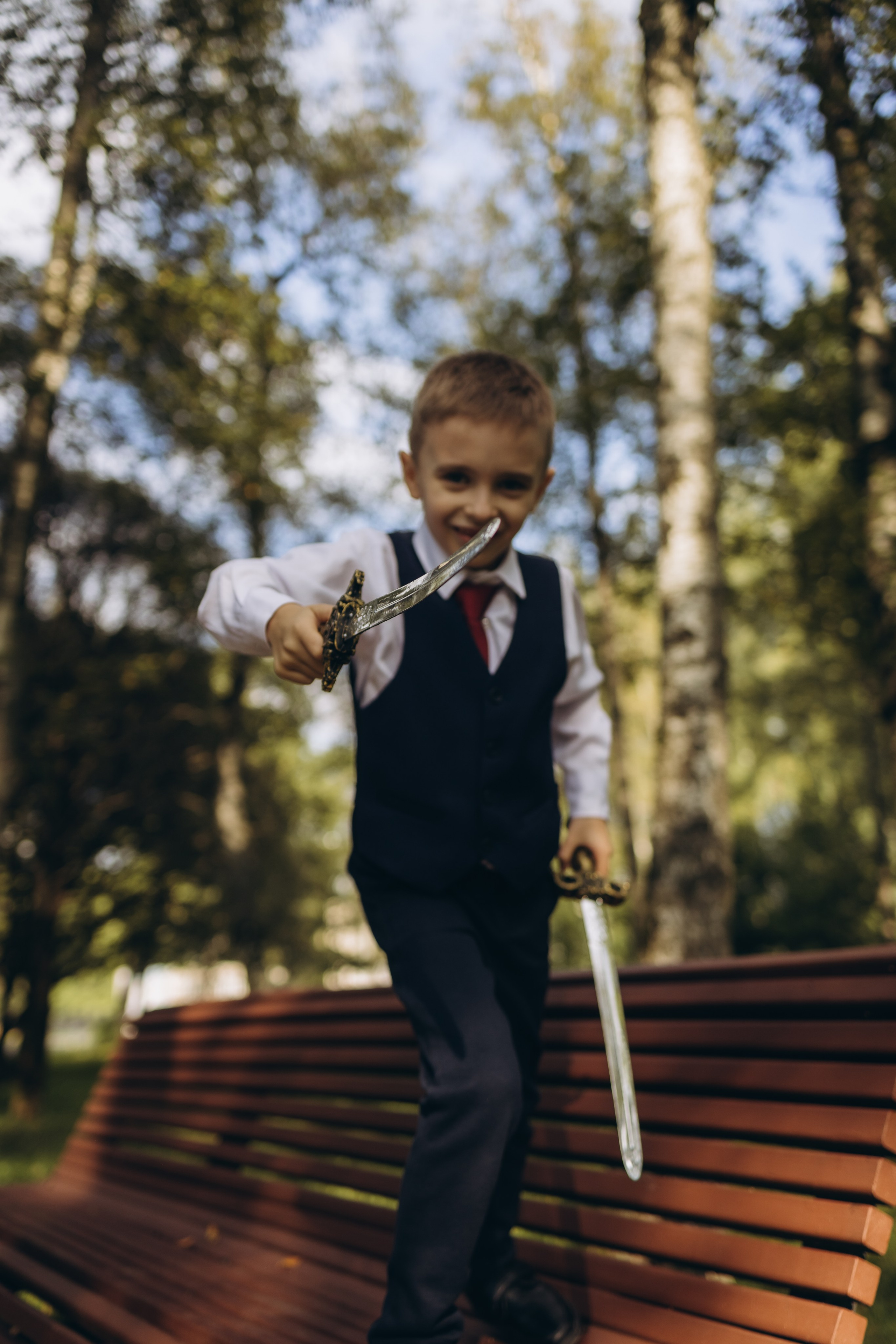 Первая школьная фотография Димули (1.09.2025 г.) г. Обнинск (Калужская обл.). Надежда Стар семейный и церковный фотограф в Жукове и Калужской области