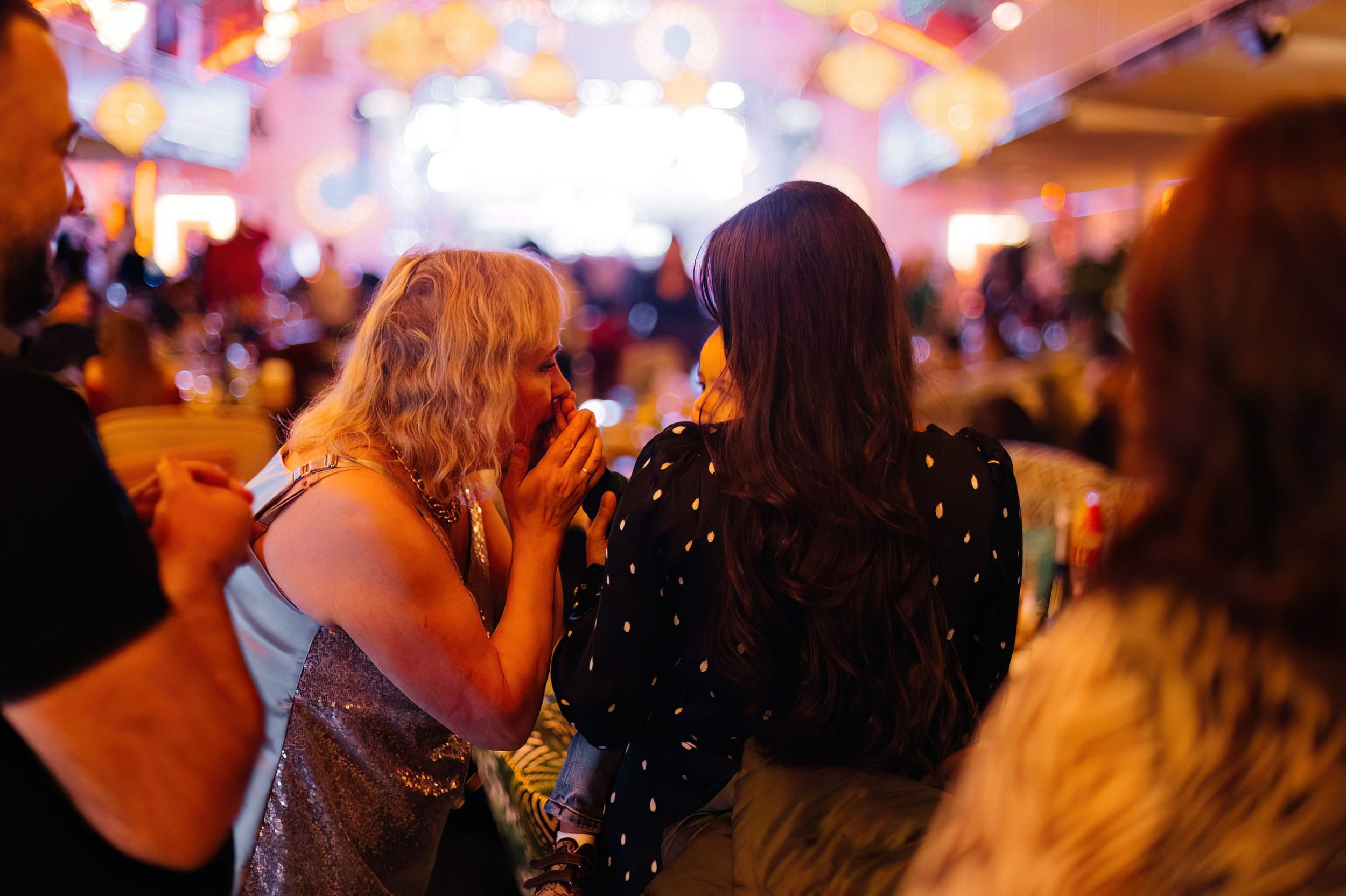 Новогодняя ночь 2024 в ресторане Чайхона ВО. Коммерческий фотограф в Санкт-Петербурге Анна Кобзарь