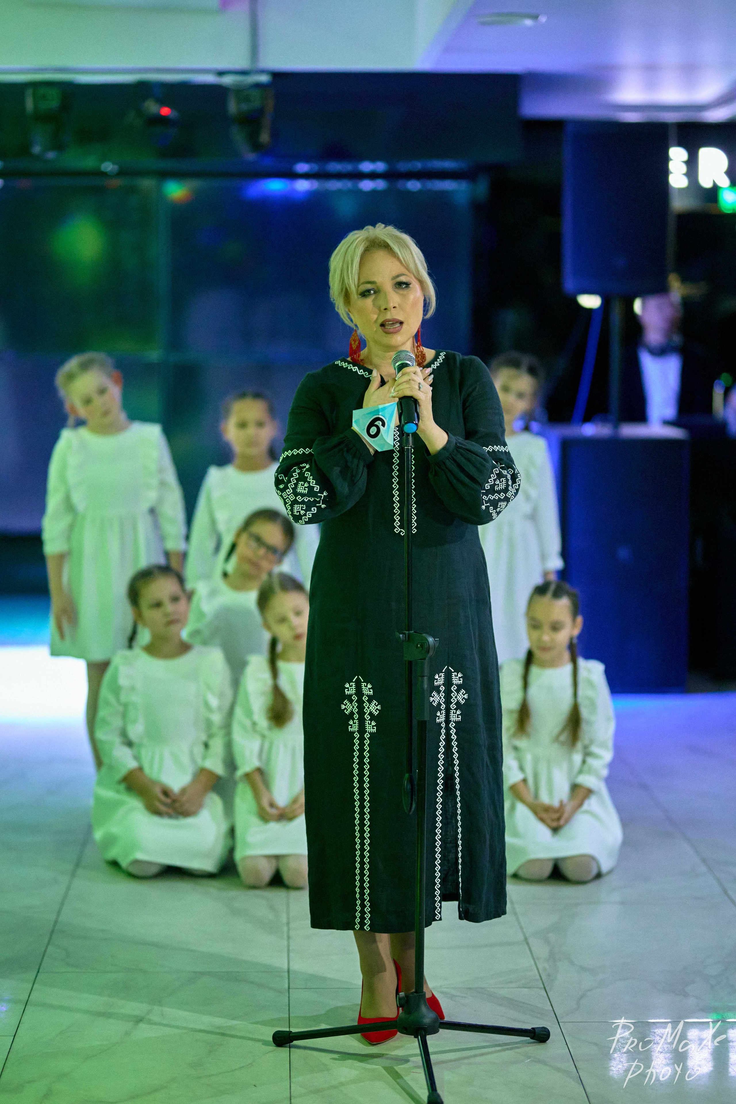 Зал КРАСА МАСС-МЕДИА ЧУВАШИИ. Владимир Суздалов (ProMaXe) — Портретный фотограф, тематические фотосессии в Чебоксарах