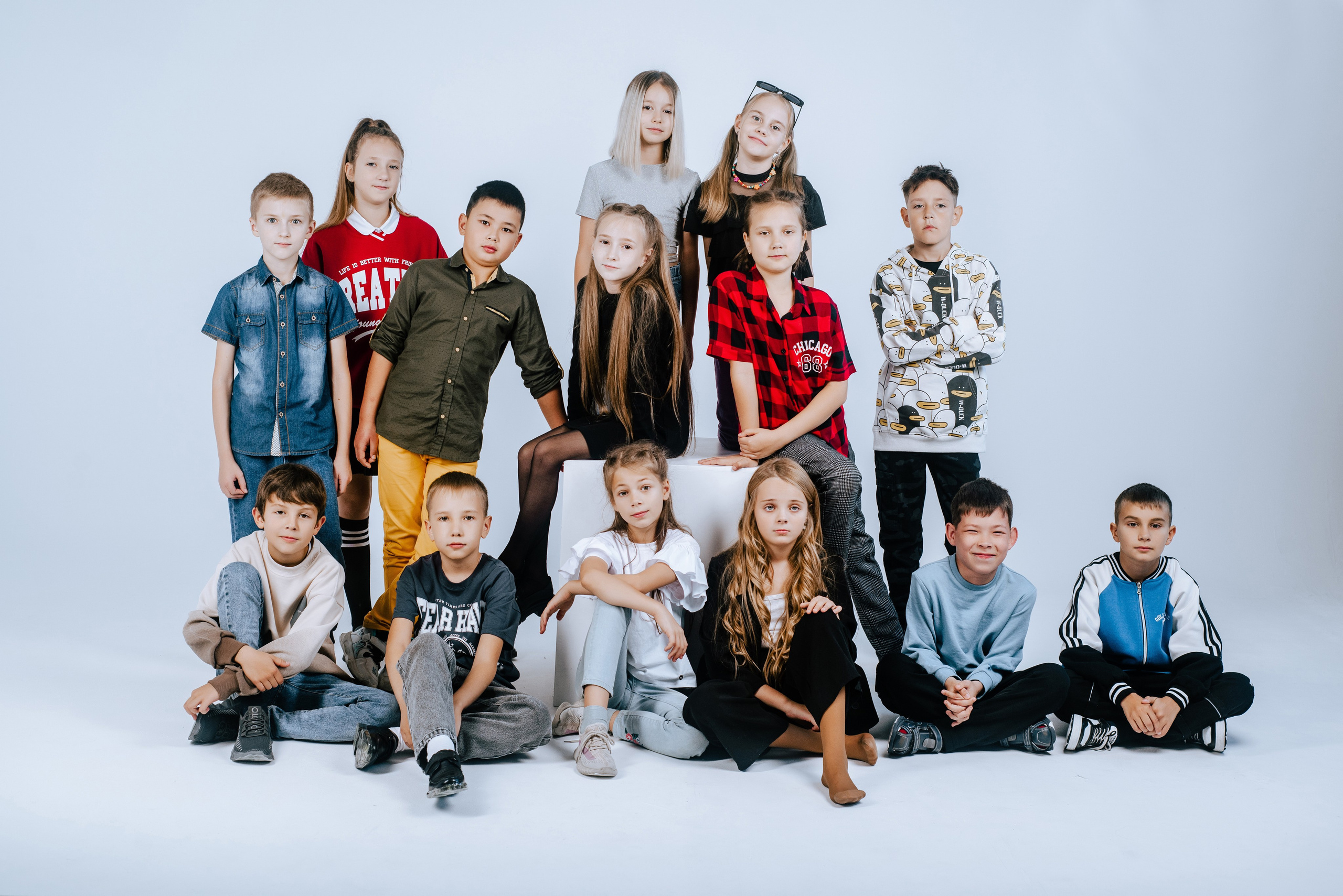 4Б — школа № 1. Фотограф Ярмишко Дарья. Выпускные фотокниги