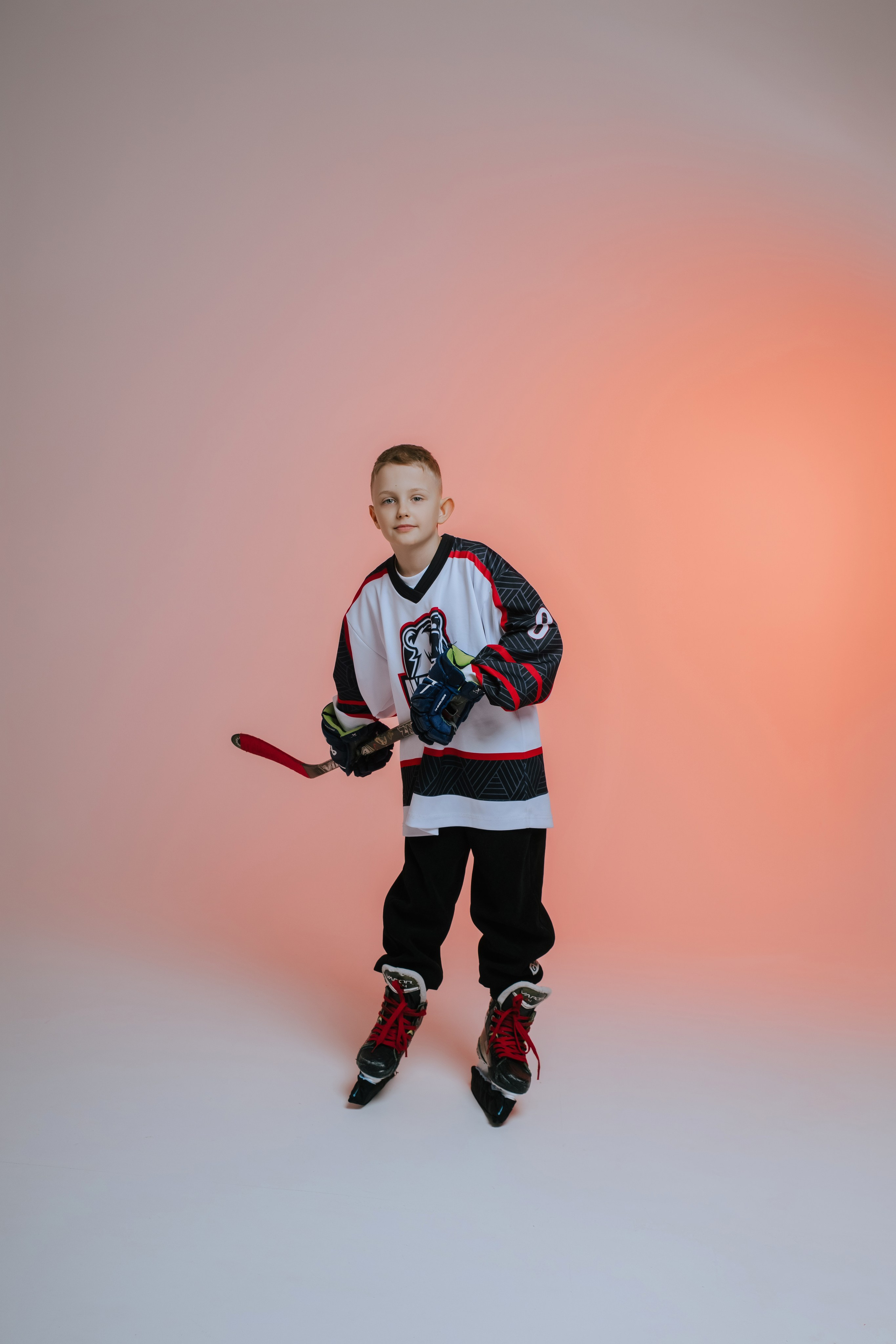 Звезда хоккея. Фотограф Ярмишко Дарья. Выпускные фотокниги