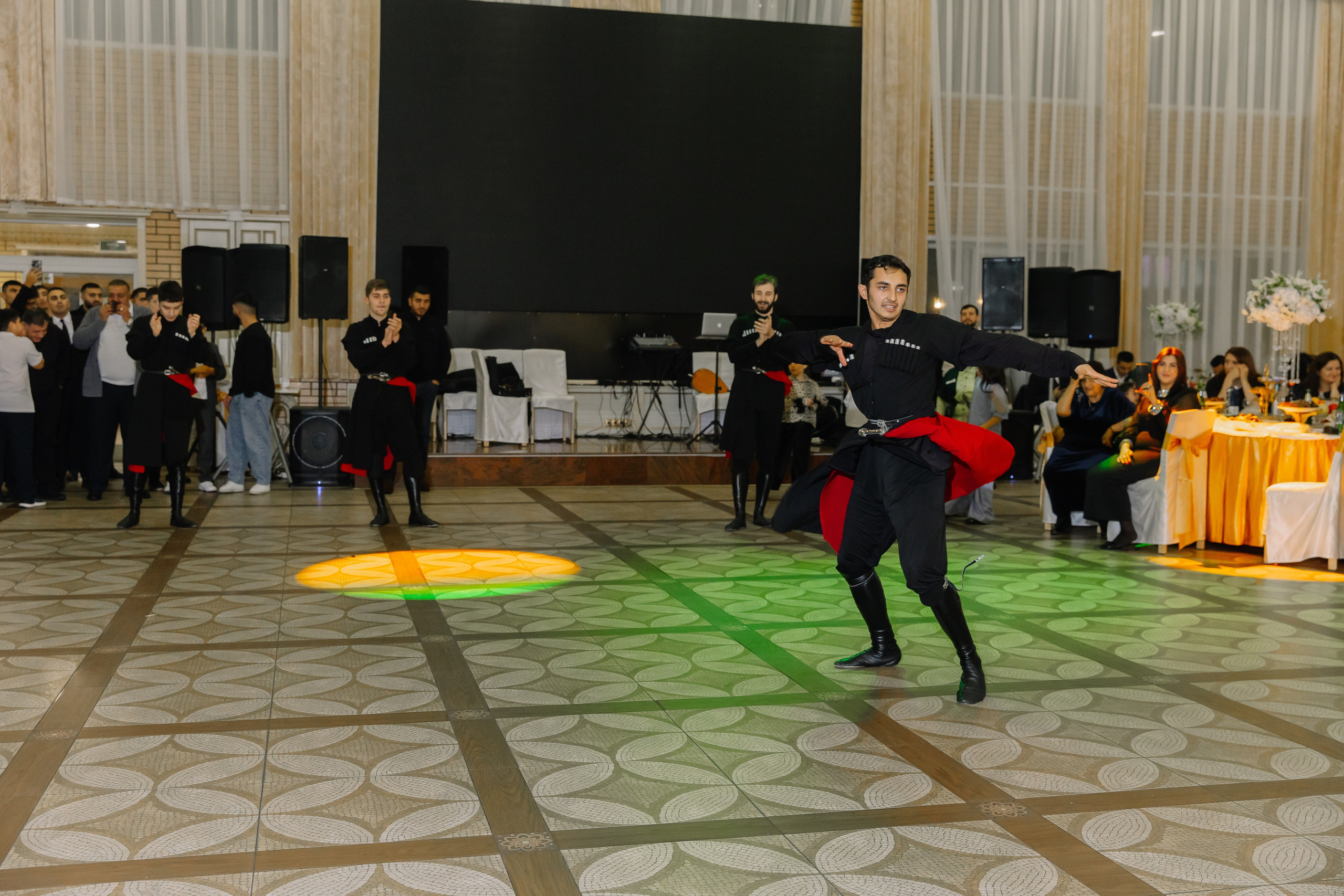 Свадьба Гиви & Маяна. Свадебный фотограф в Новосибирске Лидия Александровна