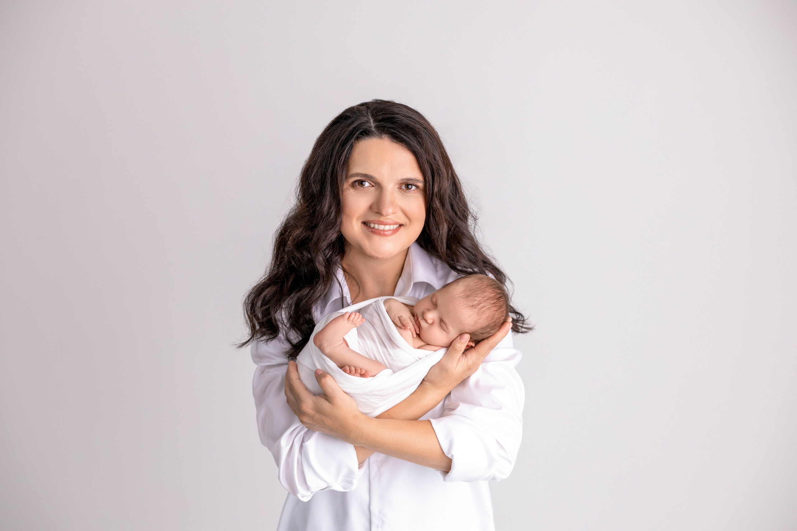 Зарина и дочка, 11 дней. Фотограф новорожденных в Нижнем Новгороде Надежда Кадылкина