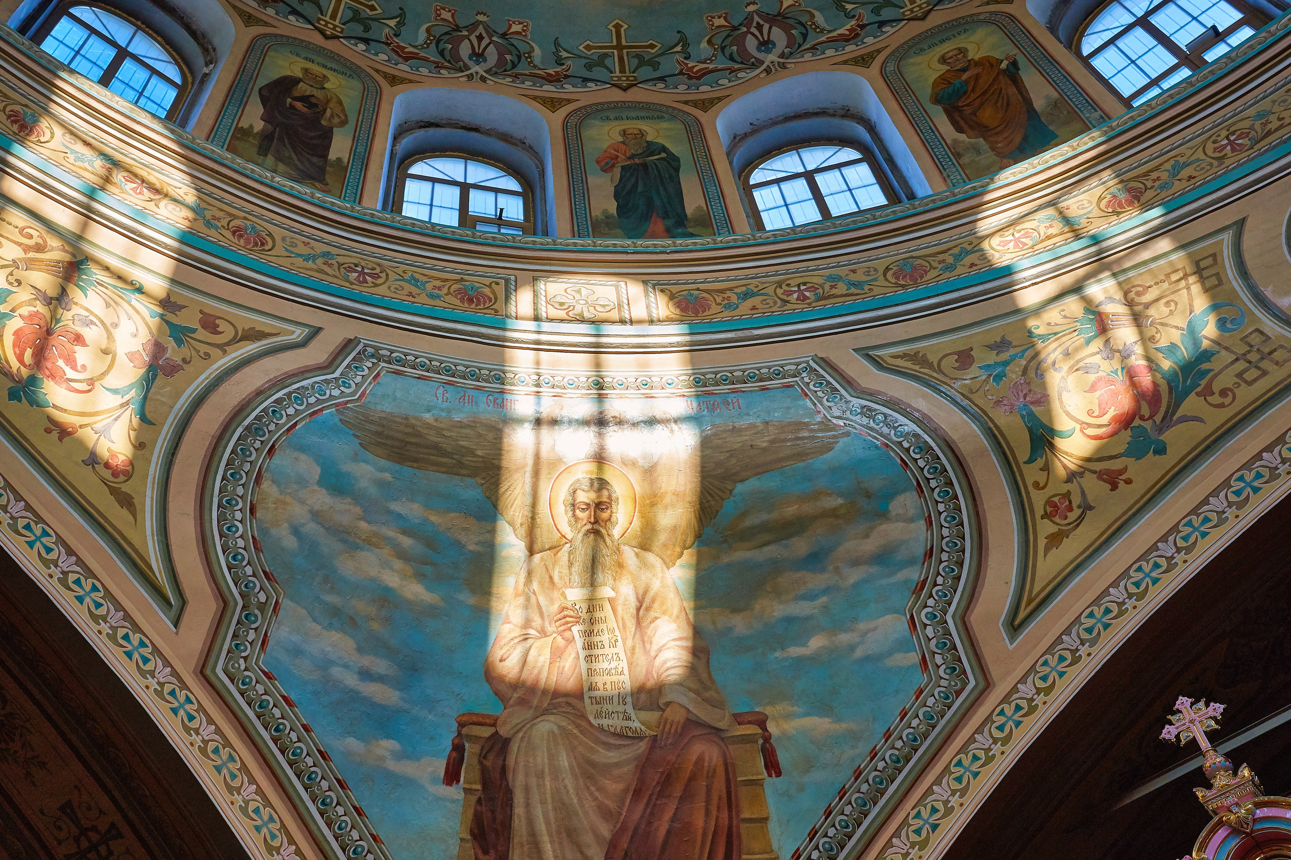 Крещение в церкви.Фотограф Владимир Артамонов