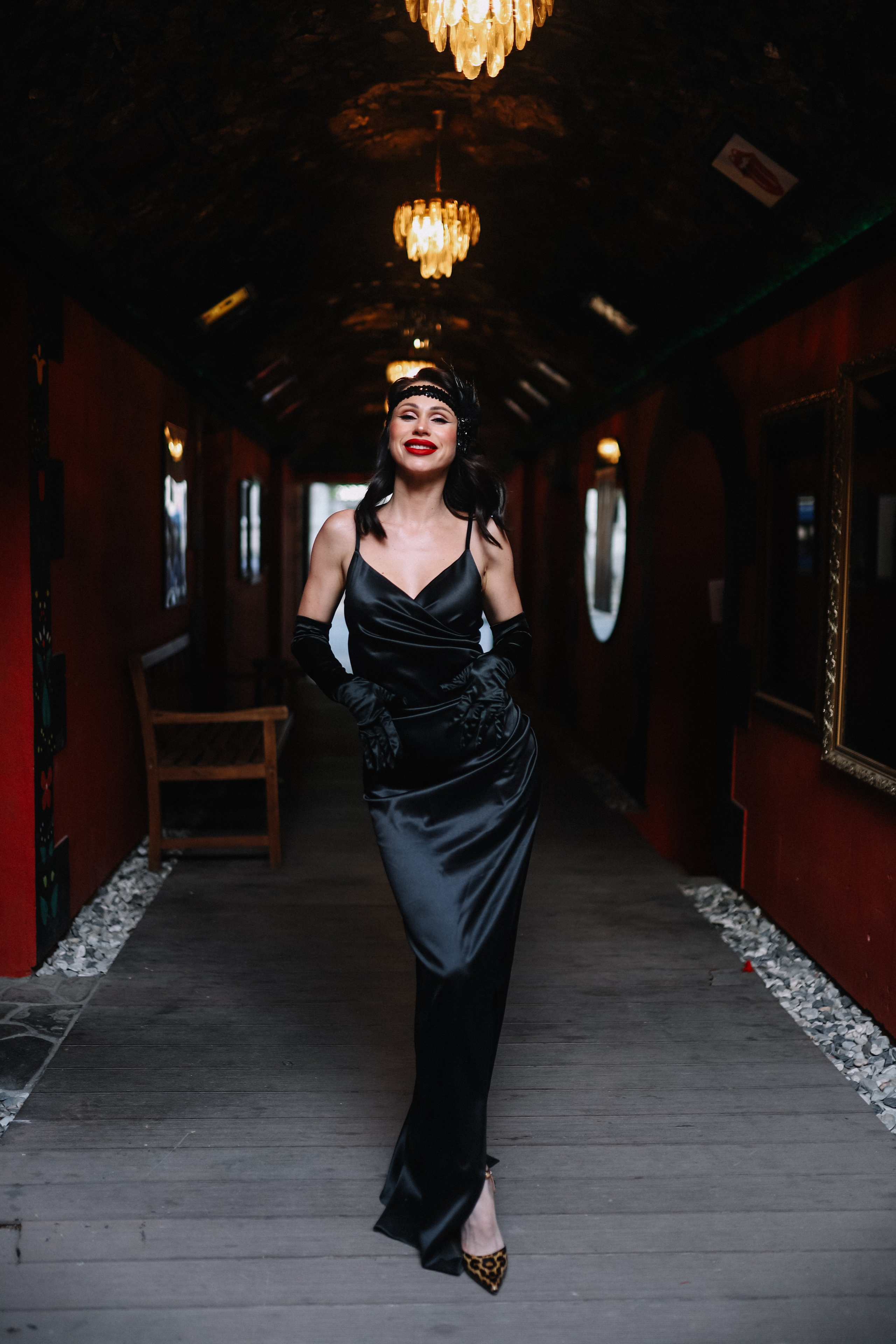 25.Диана и гости