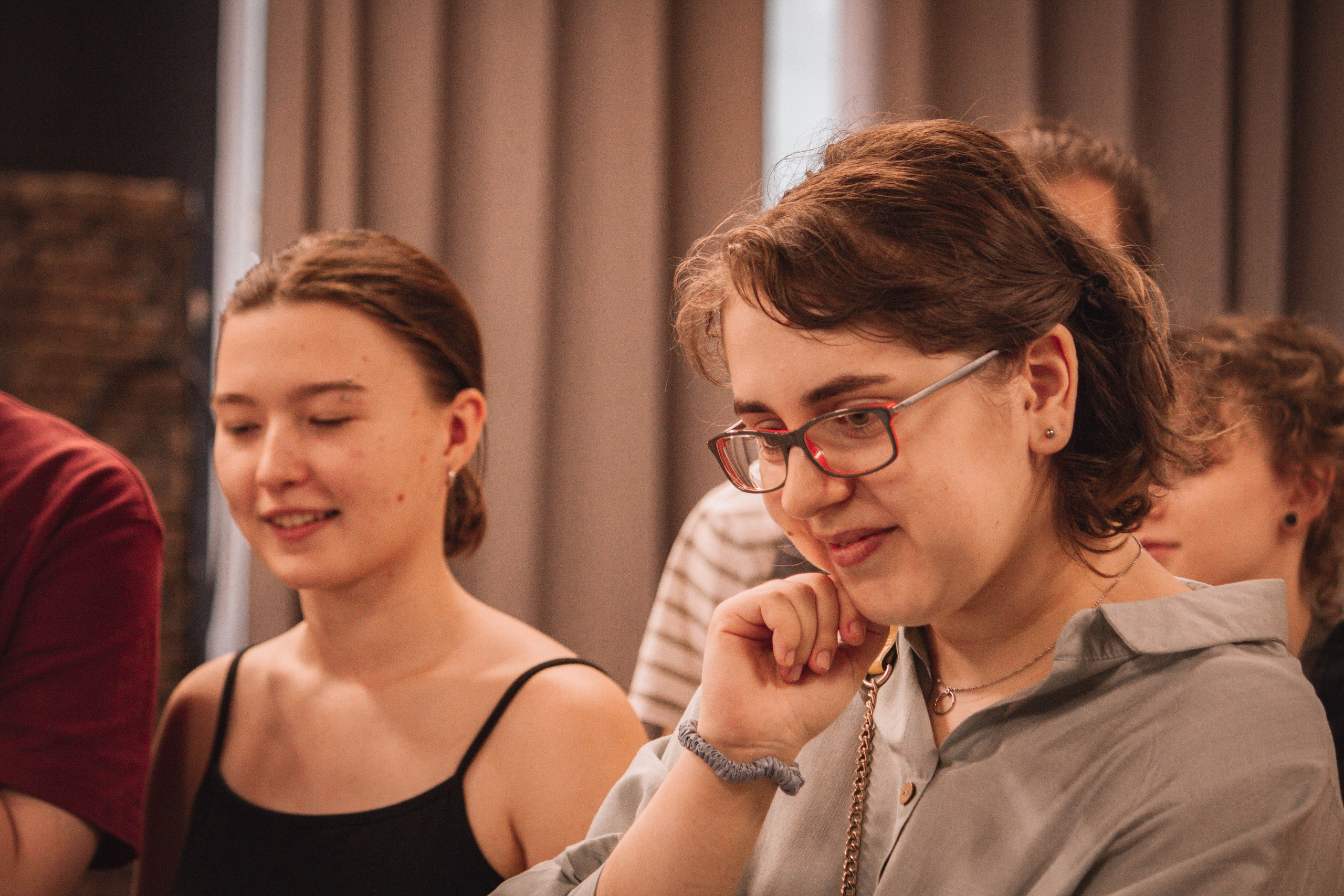 ЖЕНСКИЙ ГЕЙМДЖЕМ — Творческий сбор разработчиц. Создадим шедевр? Виталина и её фотоискусство