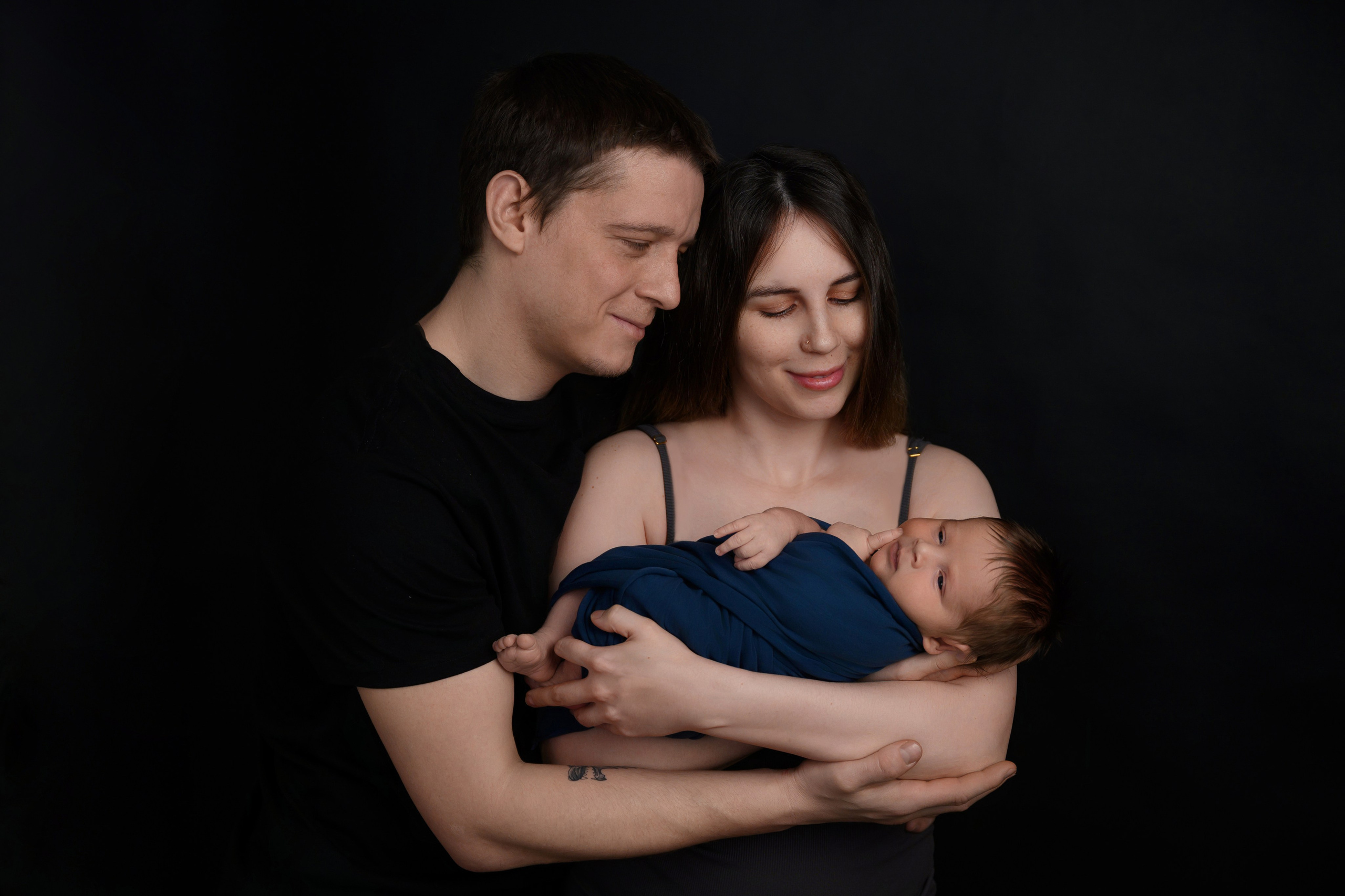 Фотосессия новорожденных, нью-борн малышей в Кингисеппе, Сестрорецке, Санкт-петербурге