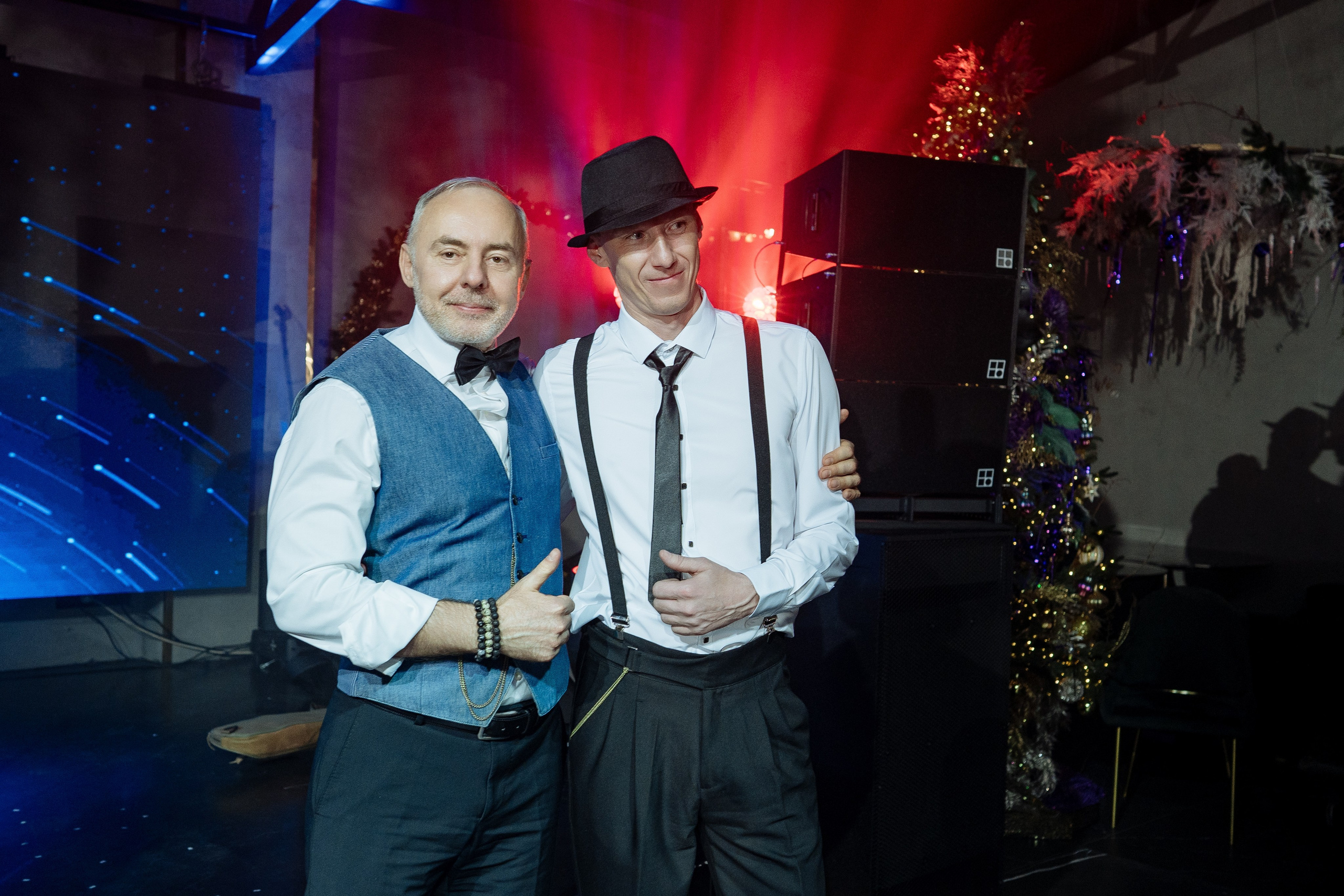 Альбион Тур