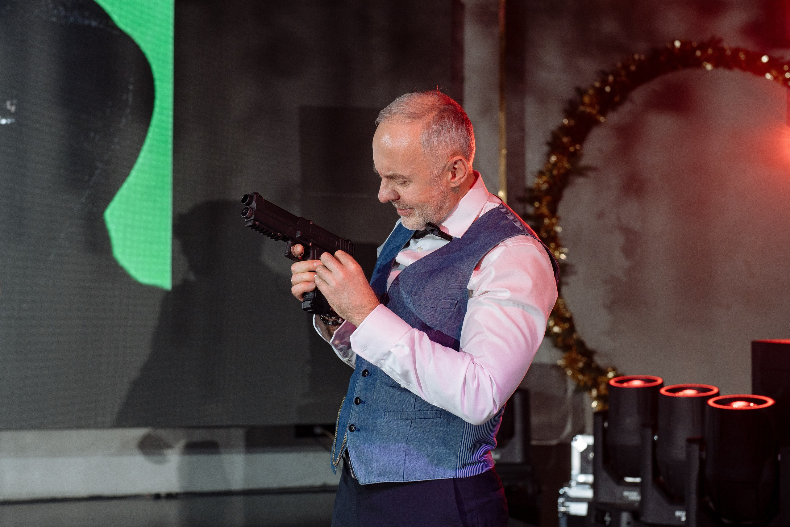 Альбион Тур