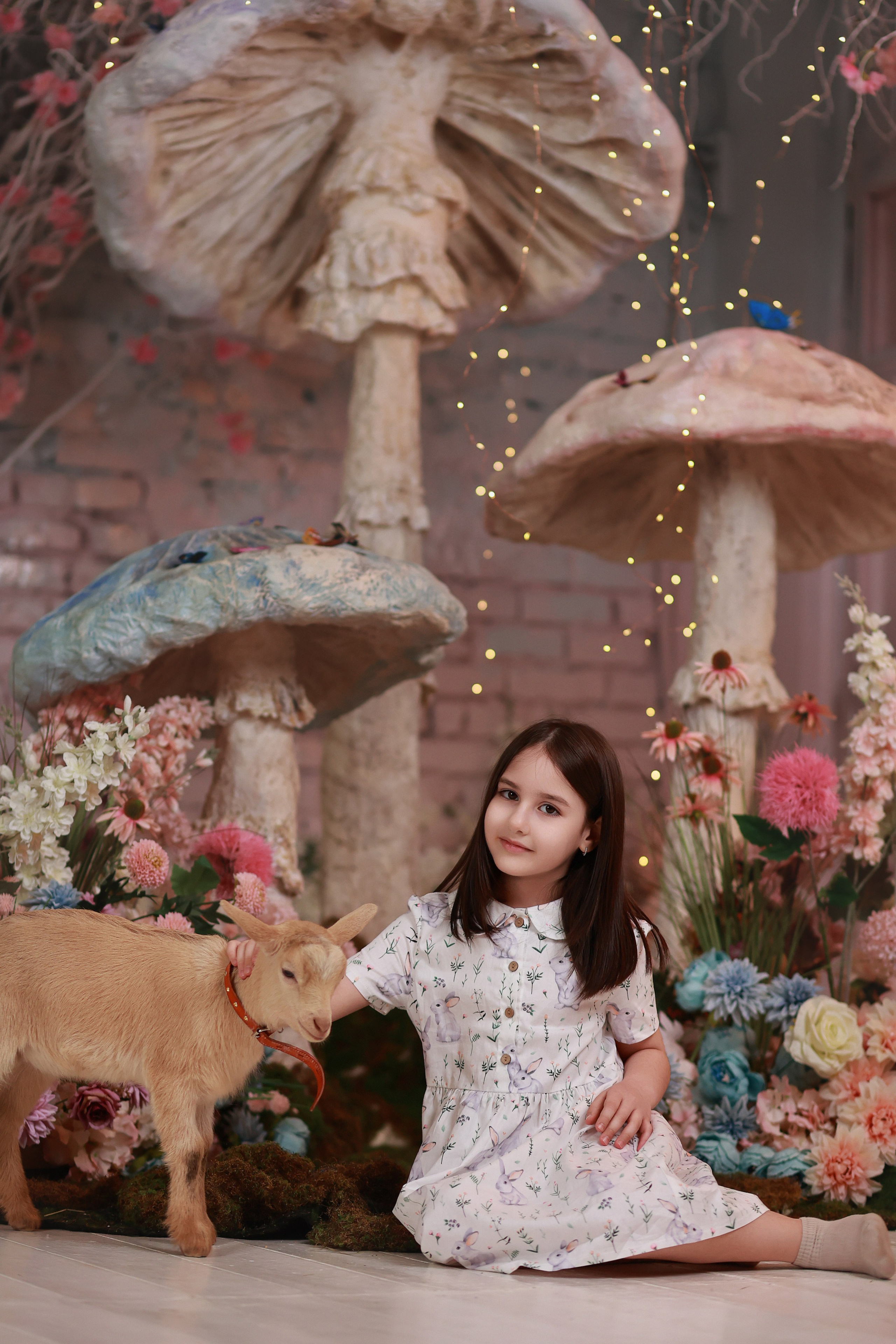 Фотопроект с козочкой и кроликами. Детский семейный фотограф Краснодар