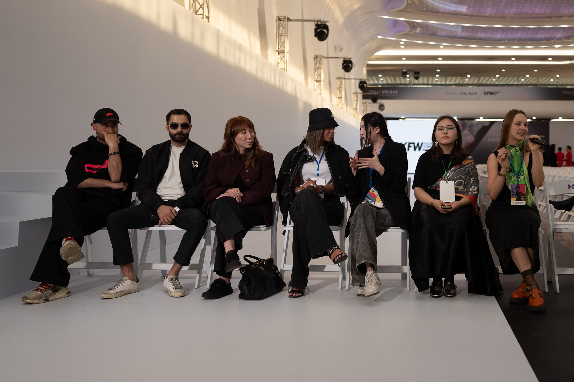 Гости и бэкстейдж. Сайт Алматинского НЮ АРТ, будуар и фэшн фотографа Дениса Карпенко