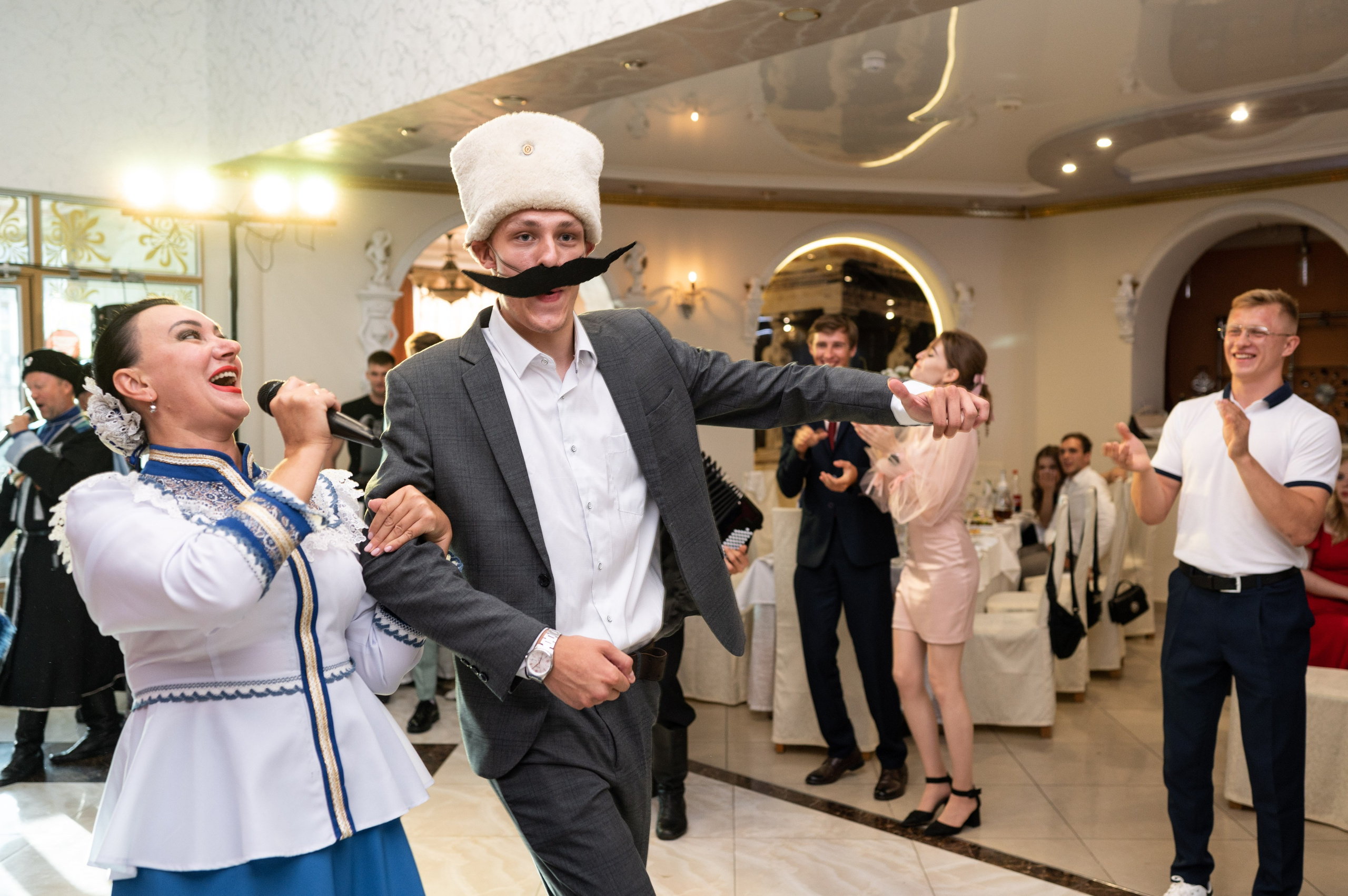 1. Свадебный, портретный, коммерческий, предметный фотограф в Ставрополе Иван Белашов