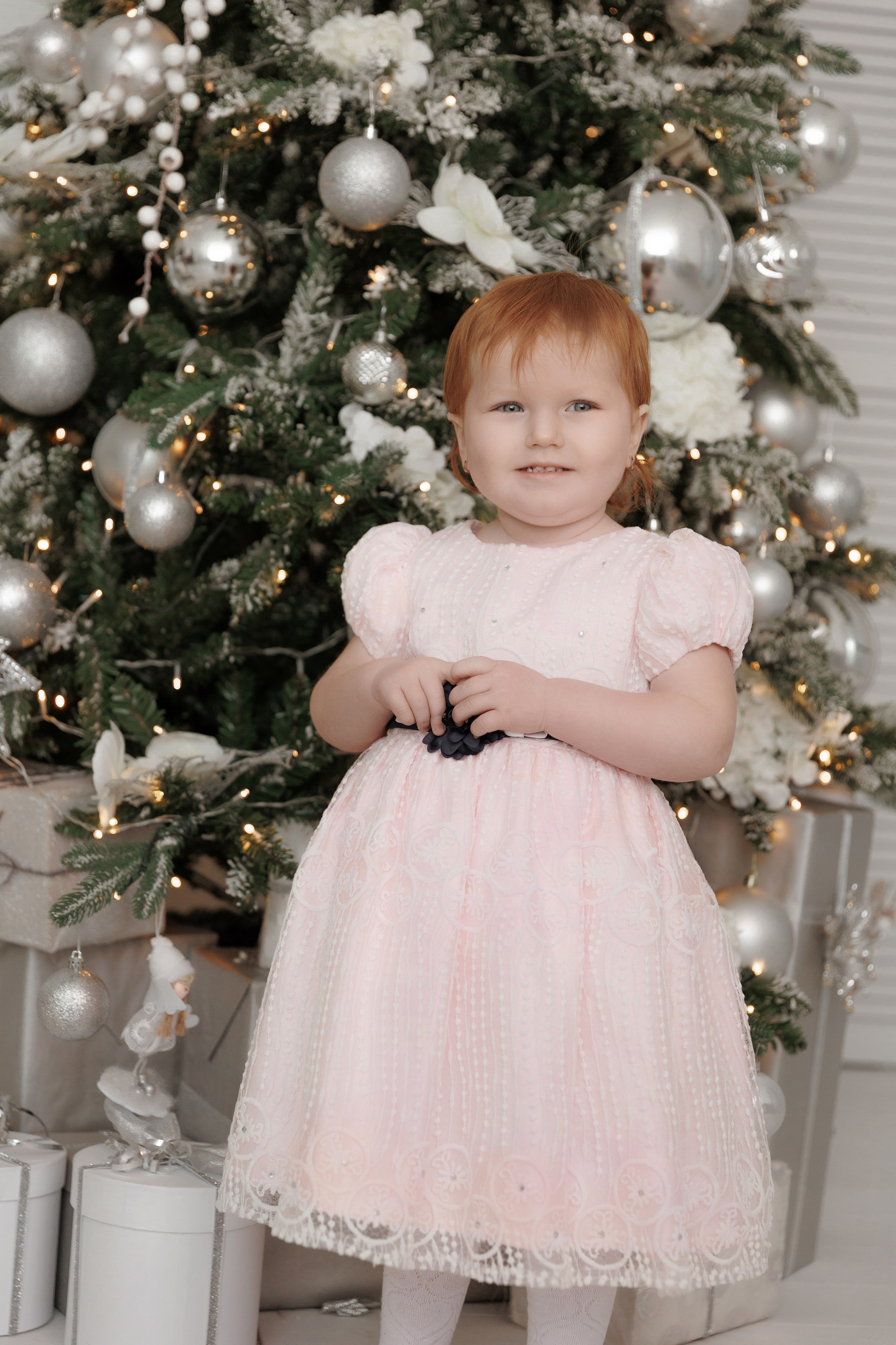 Ольга с семьей. Фотограф женского портрета, беременности и материнства Харькова Елена