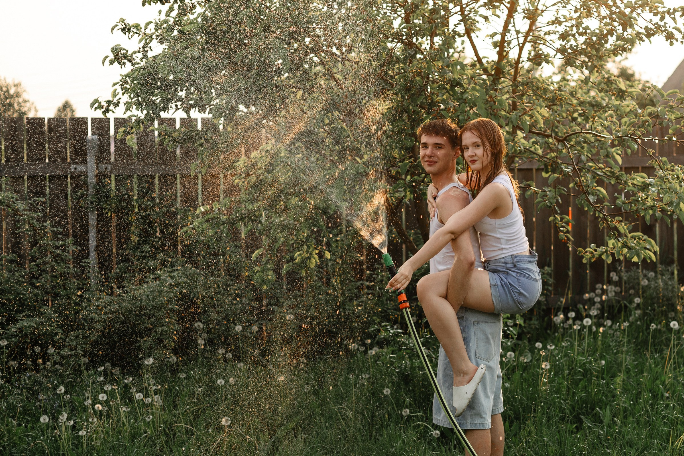 Серия с водой. Арина и Сергей. Евгения. Июнь 2025. Фотограф Пермь. Свадьбы. Семья и дети, школа, д. сад. Фотокниги