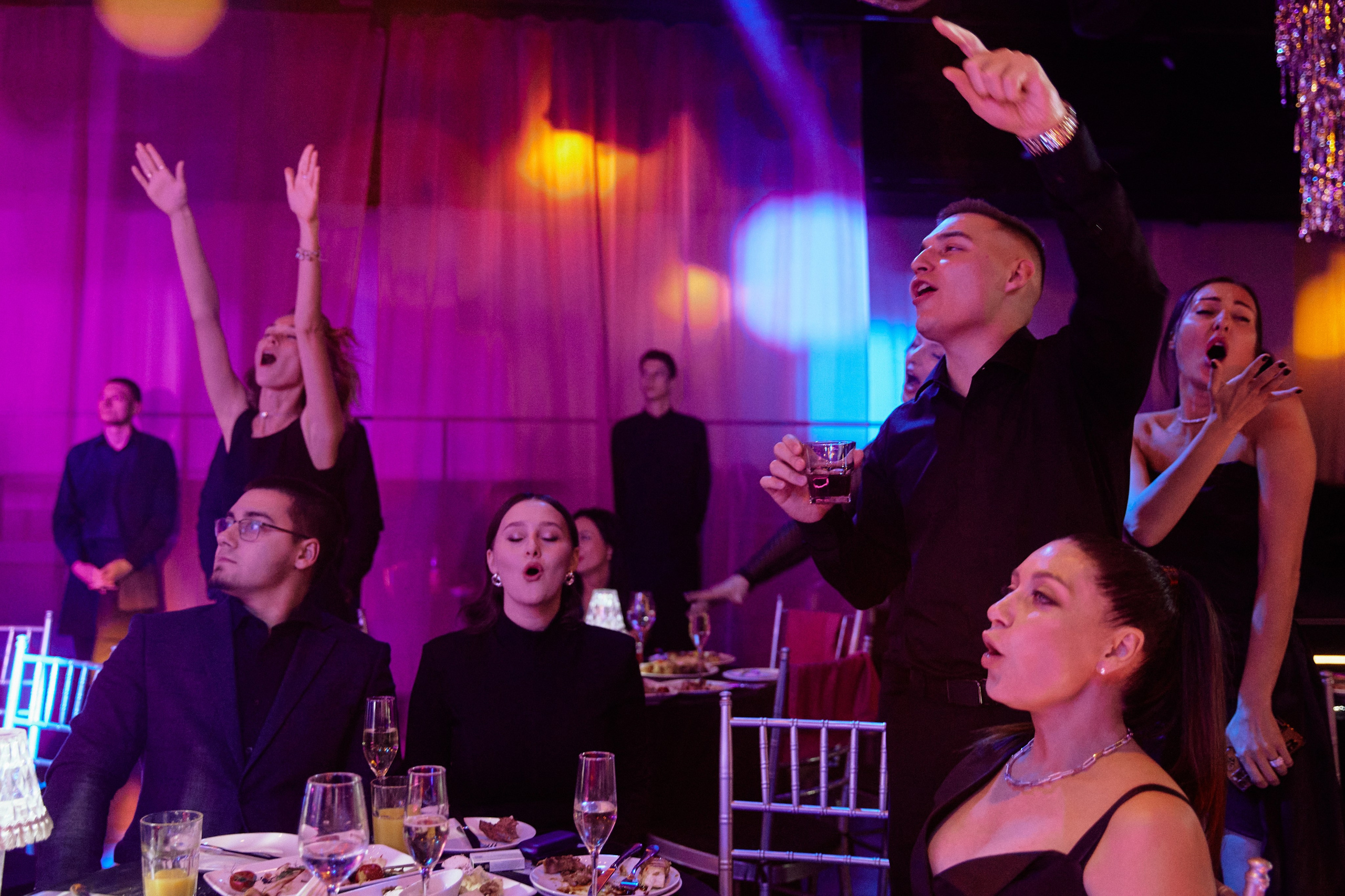 LESYA CABARET. Дмитрий Мазуркевич: Профессиональный Репортажный Фотограф