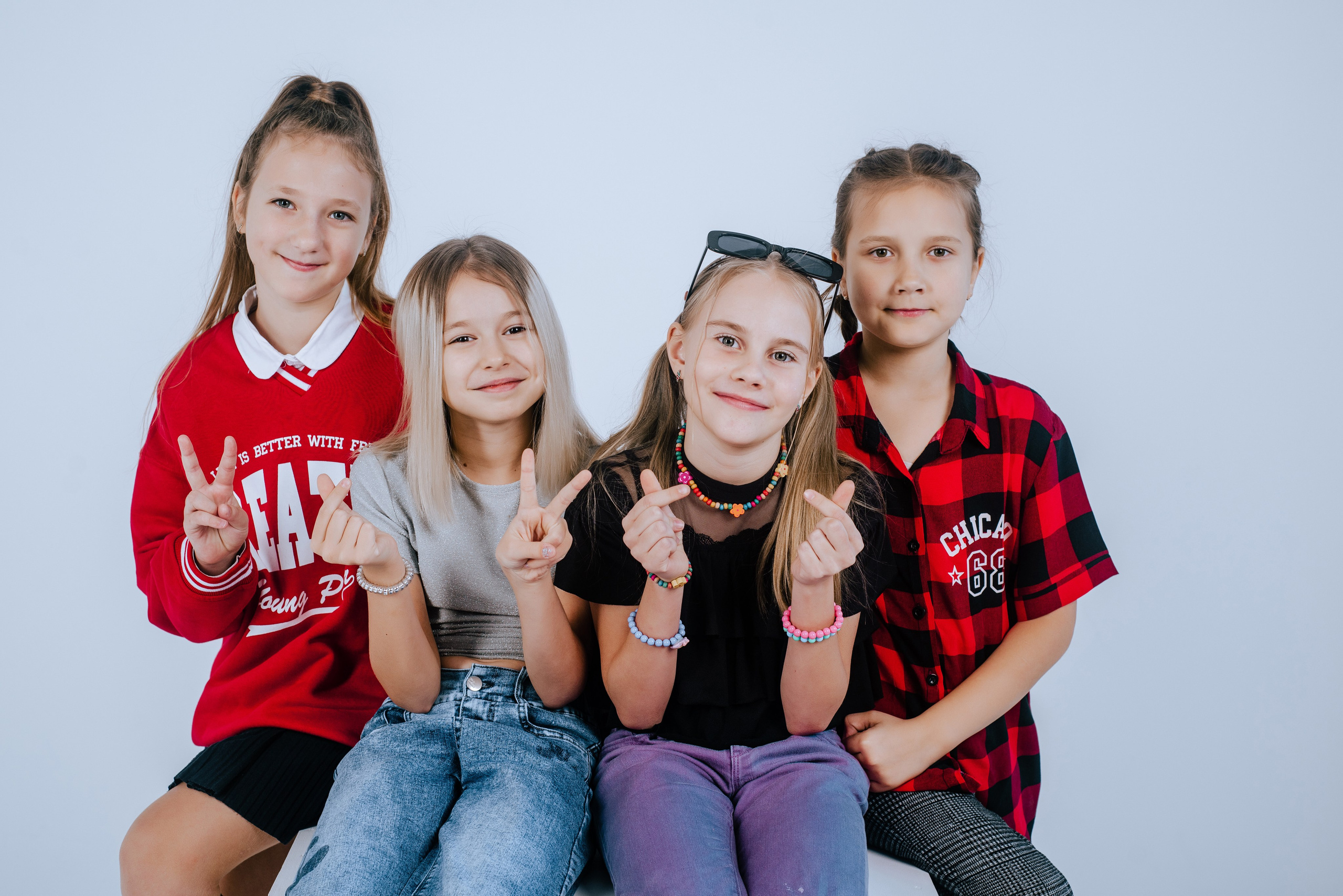 4Б — школа № 1. Фотограф Ярмишко Дарья. Выпускные фотокниги