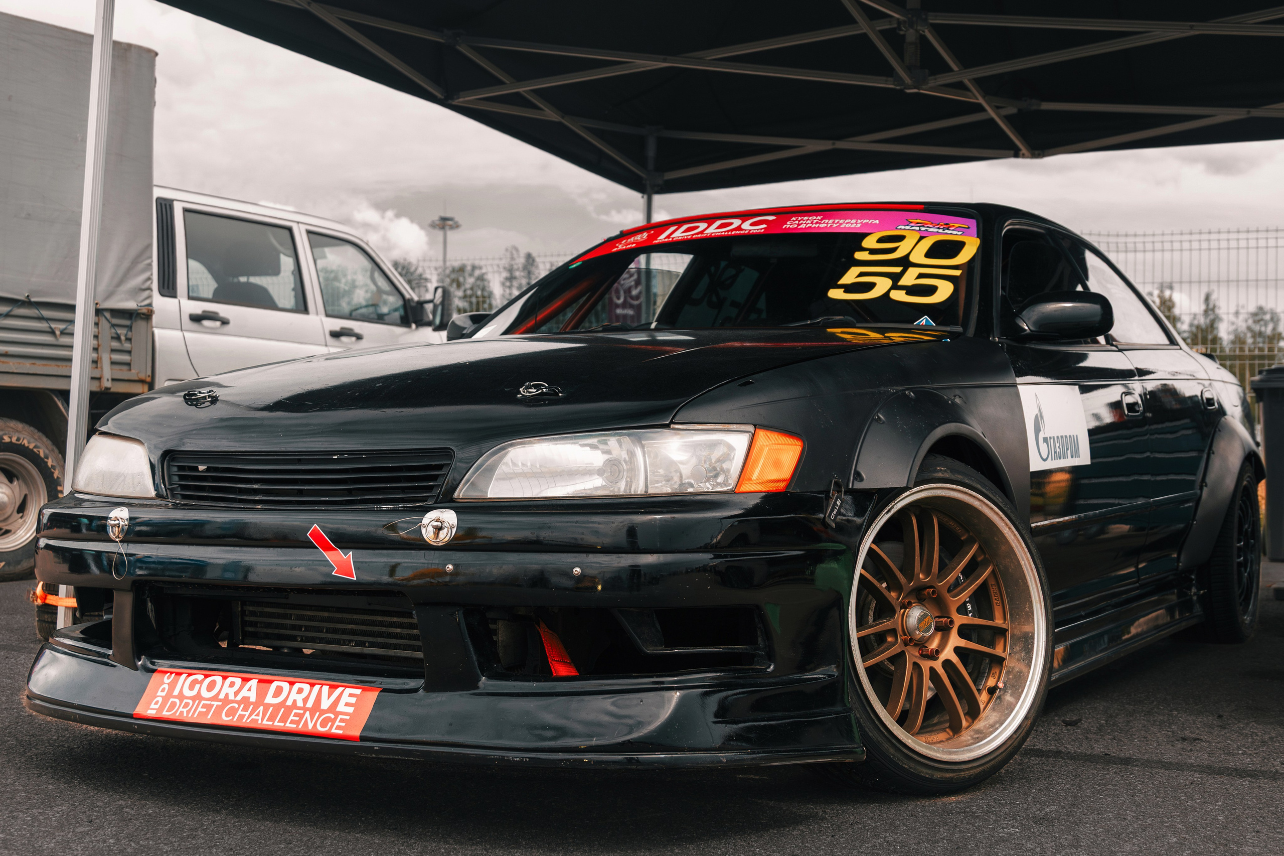 IDDC Этап 2: Бетонный Колизей и блогеры в деле