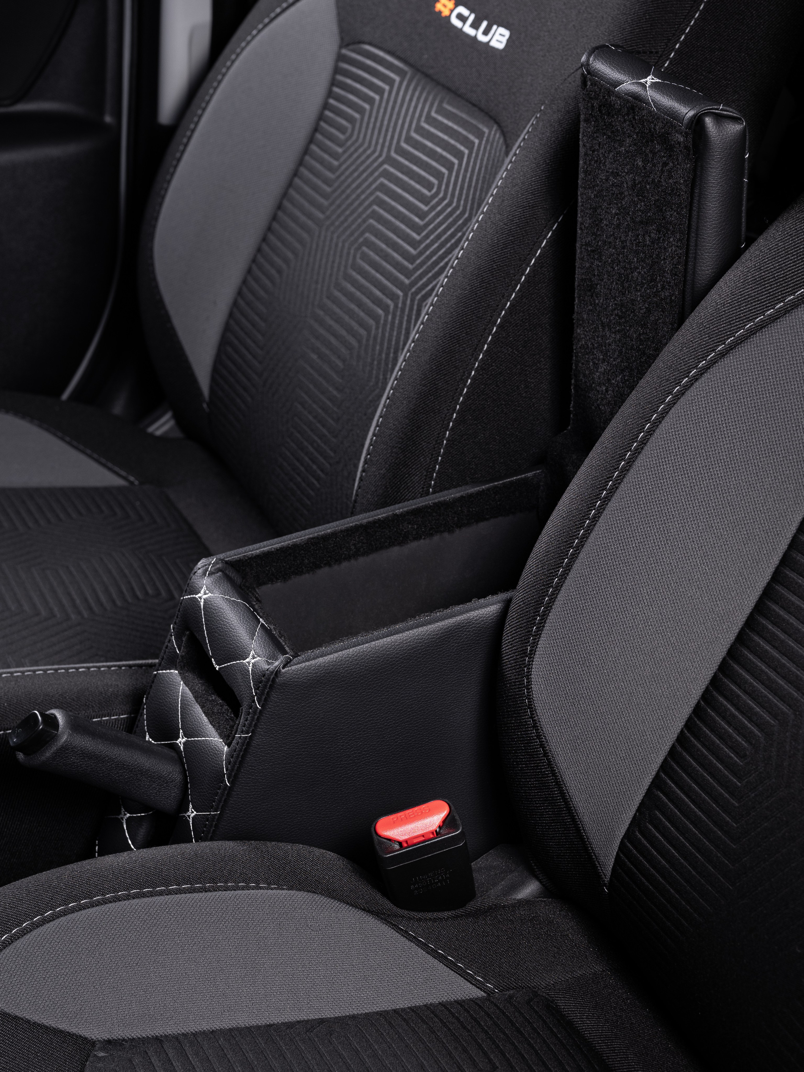 Автоподлокотники серия 3. Предметный фотограф, фото для маркетплейсов Пятигорск, КМВ