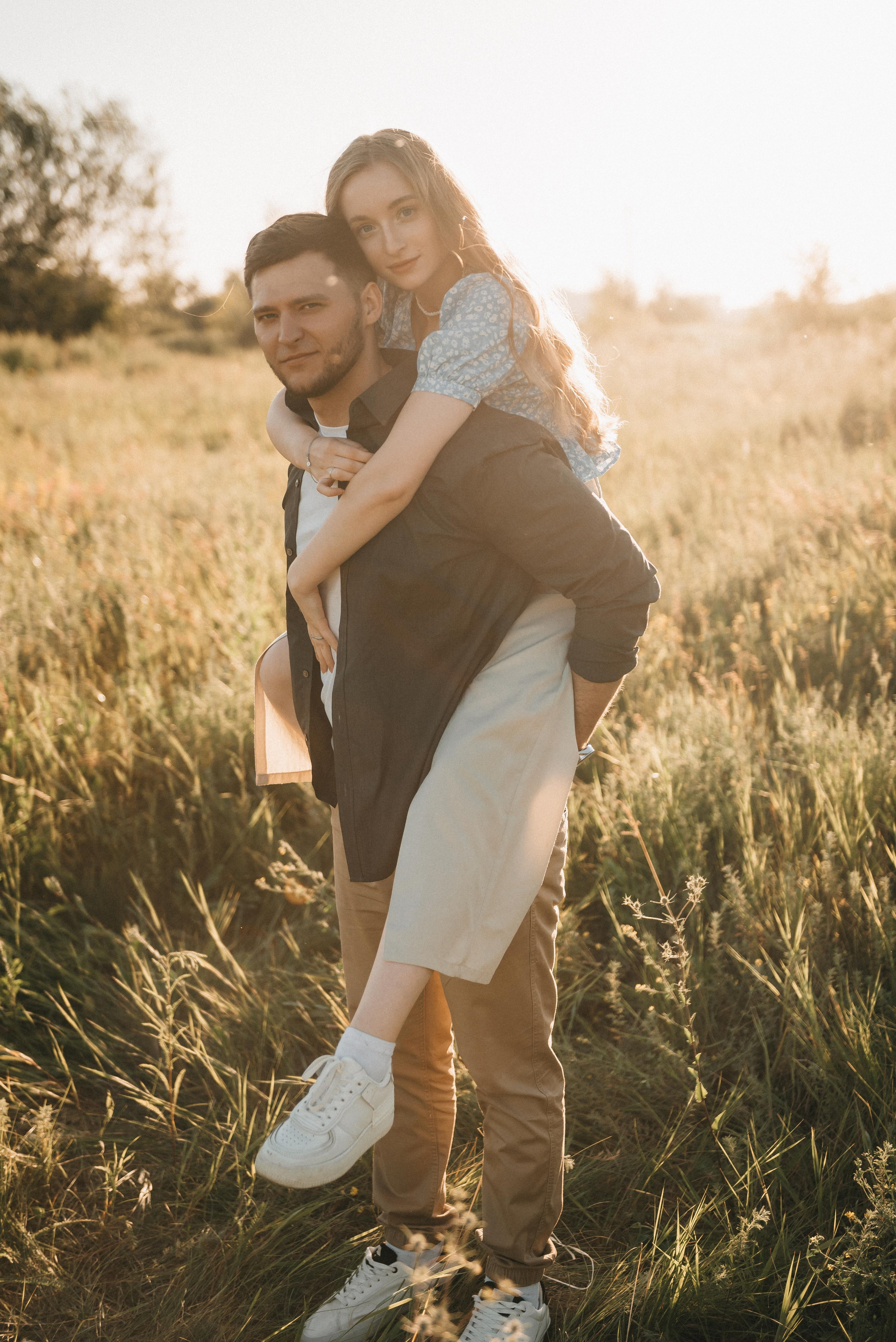 В поле. Фотограф Родионова Екатерина в Москве и Оренбурге