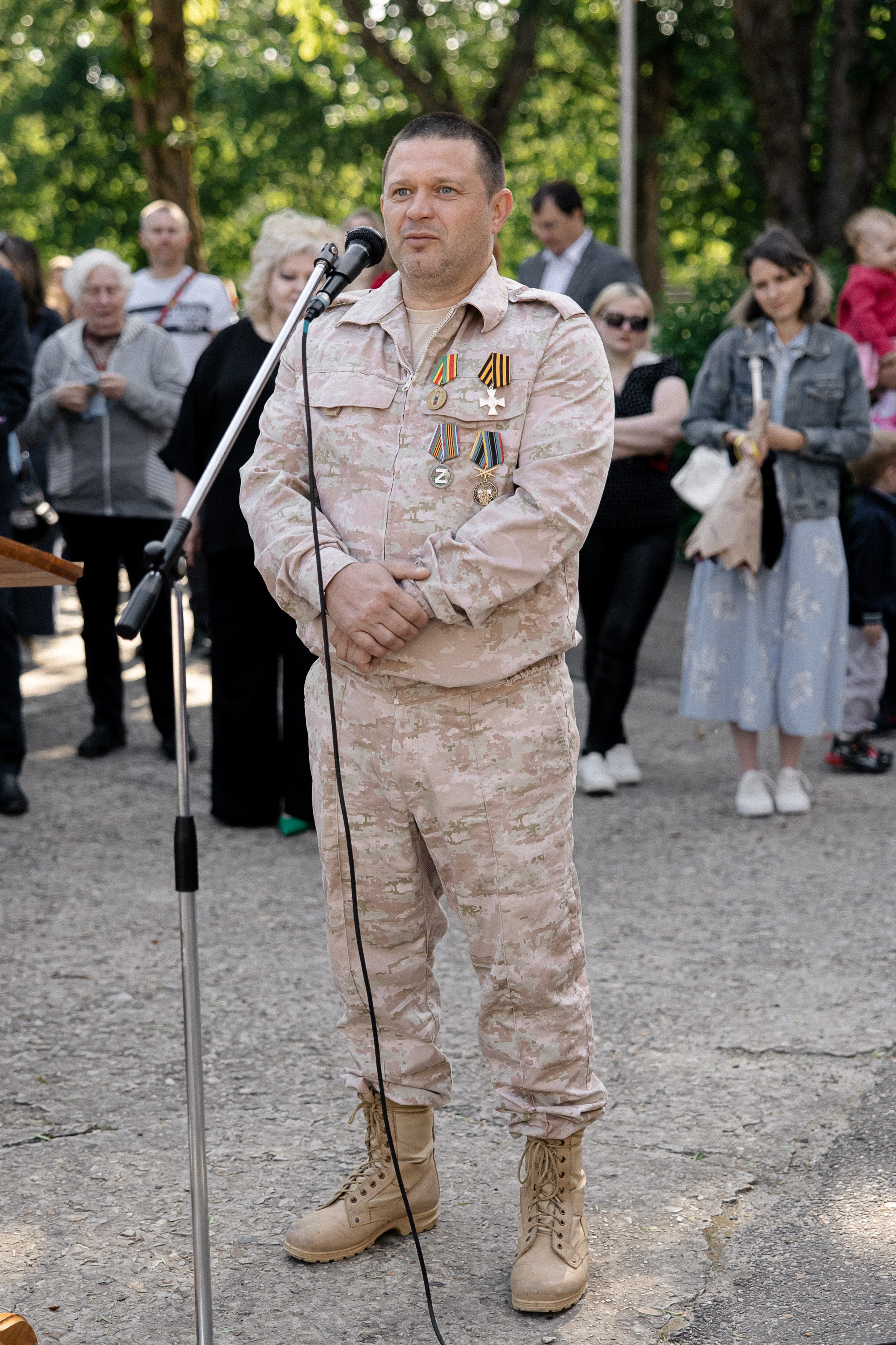 Последний звонок — линейка. Свадебный фотограф Роман Еремеев