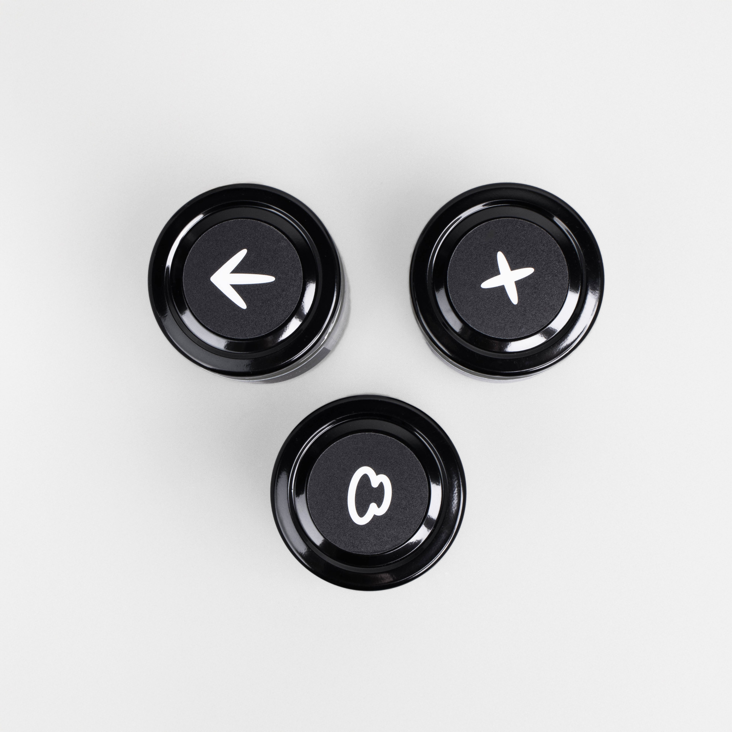 Мерчшоп vertcomm. Романова Александра фотограф в Москве