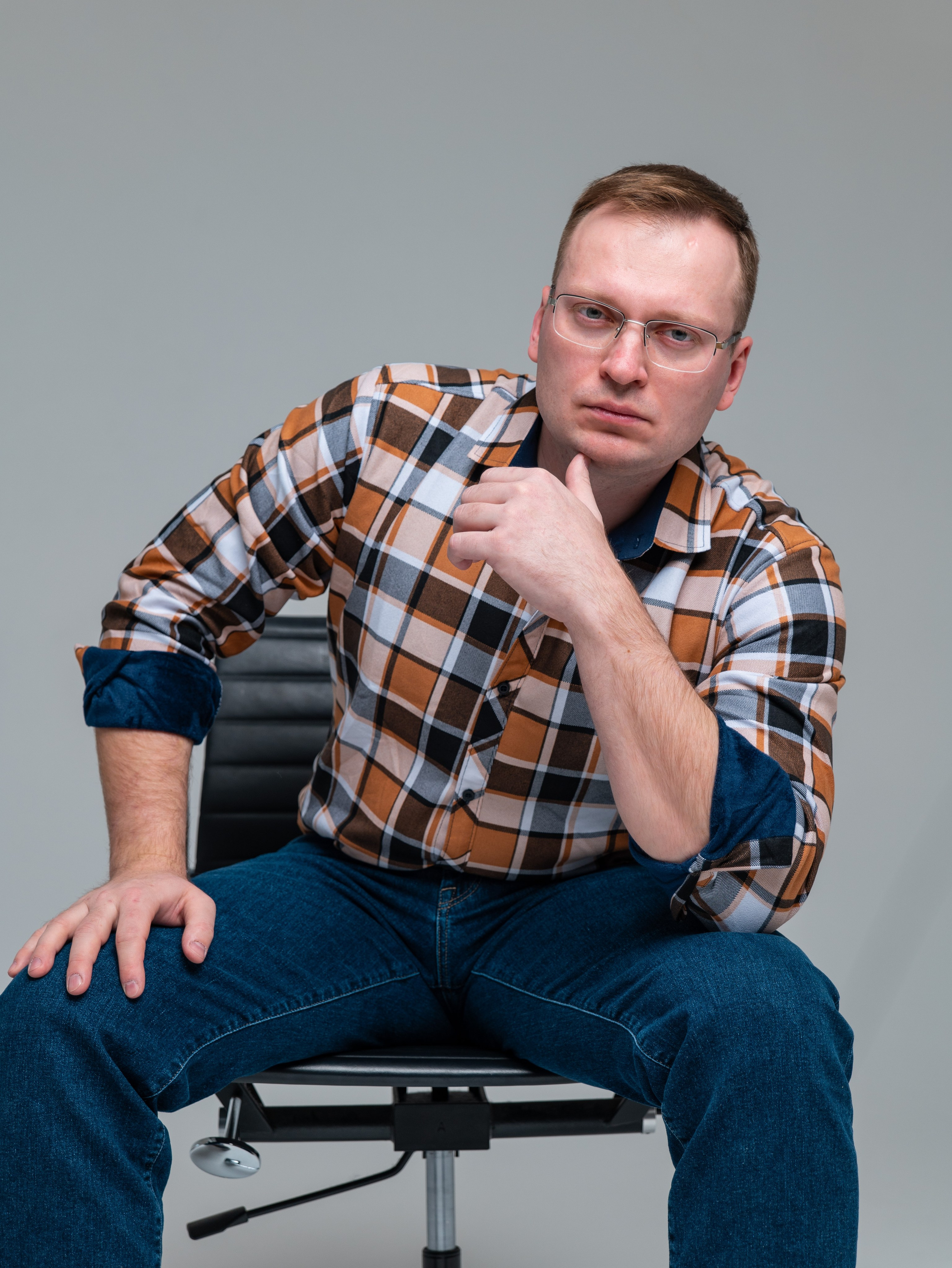 Владимир.Психолог. Фотосессия в Спб в студии, фотограф Панютина Марина