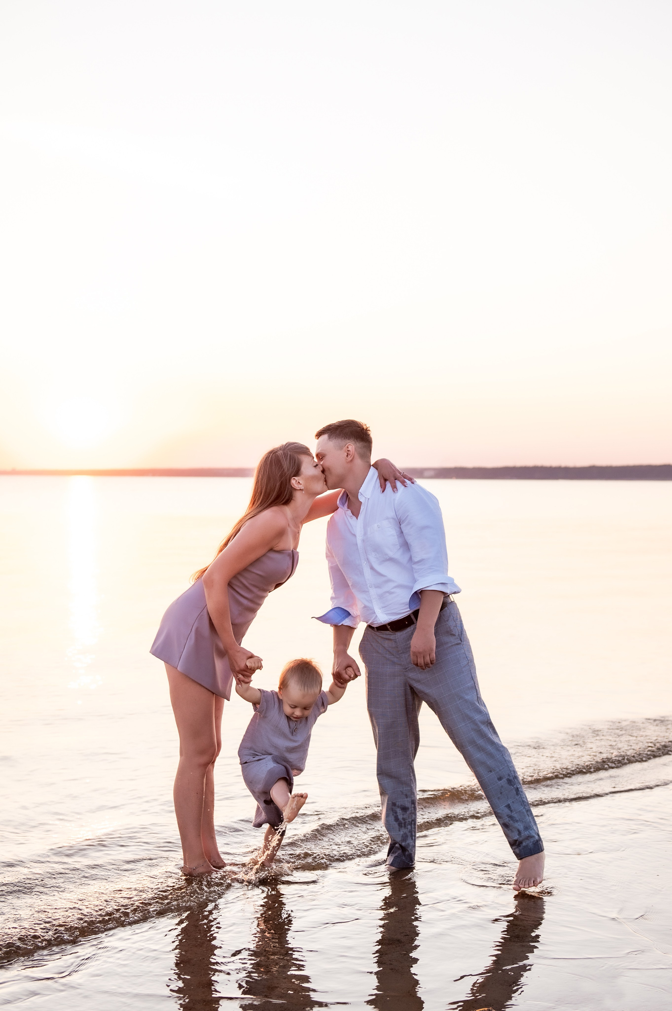 Семейная съемка на пляже. Свадебный и семейный фотограф в Санкт-Петербурге — Мария Черепанова
