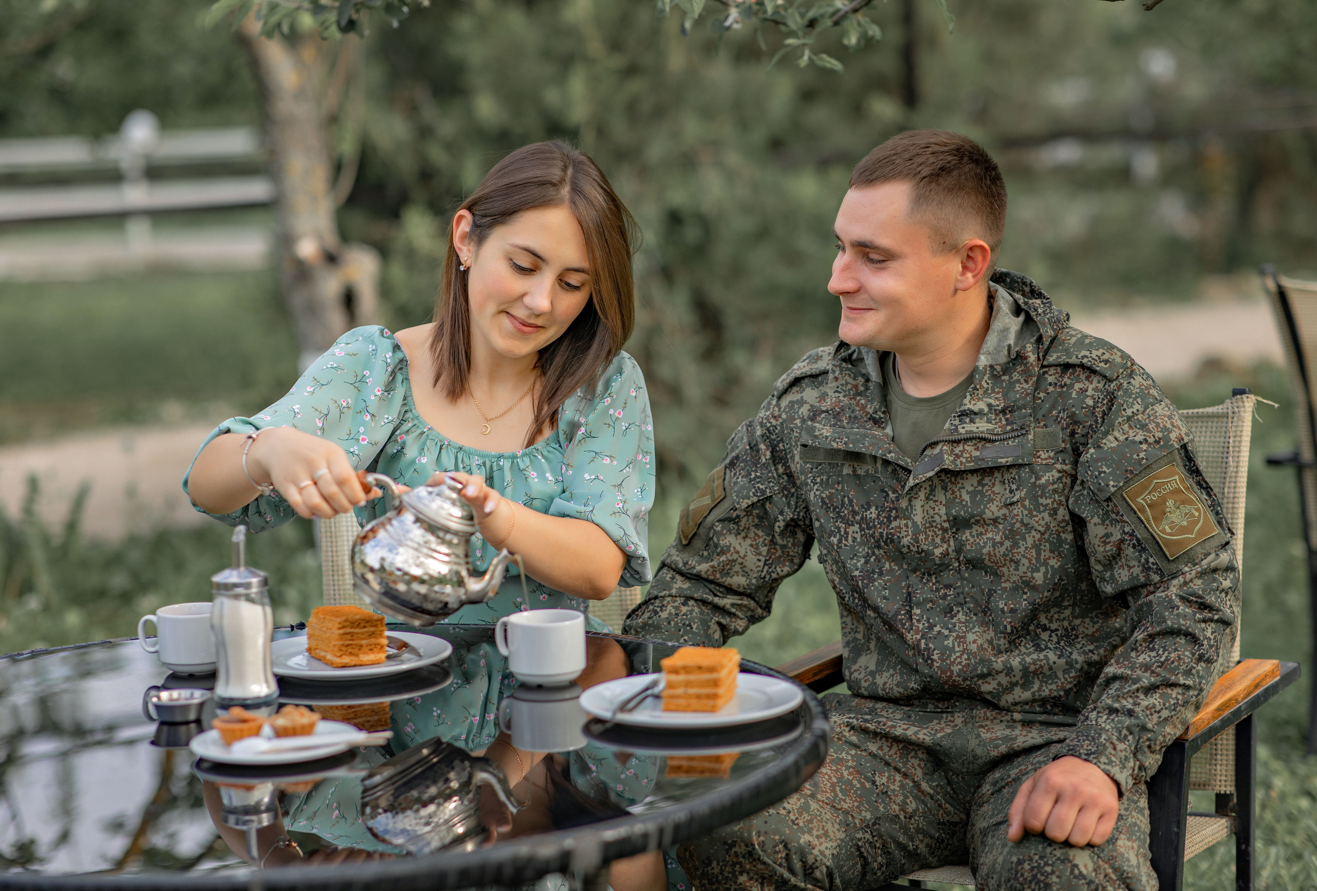 Выездные фотосессии. Съемка для влюбленных. Фотограф-стилист Крым Прокат одежды в Крыму. Фотосессии в Крыму