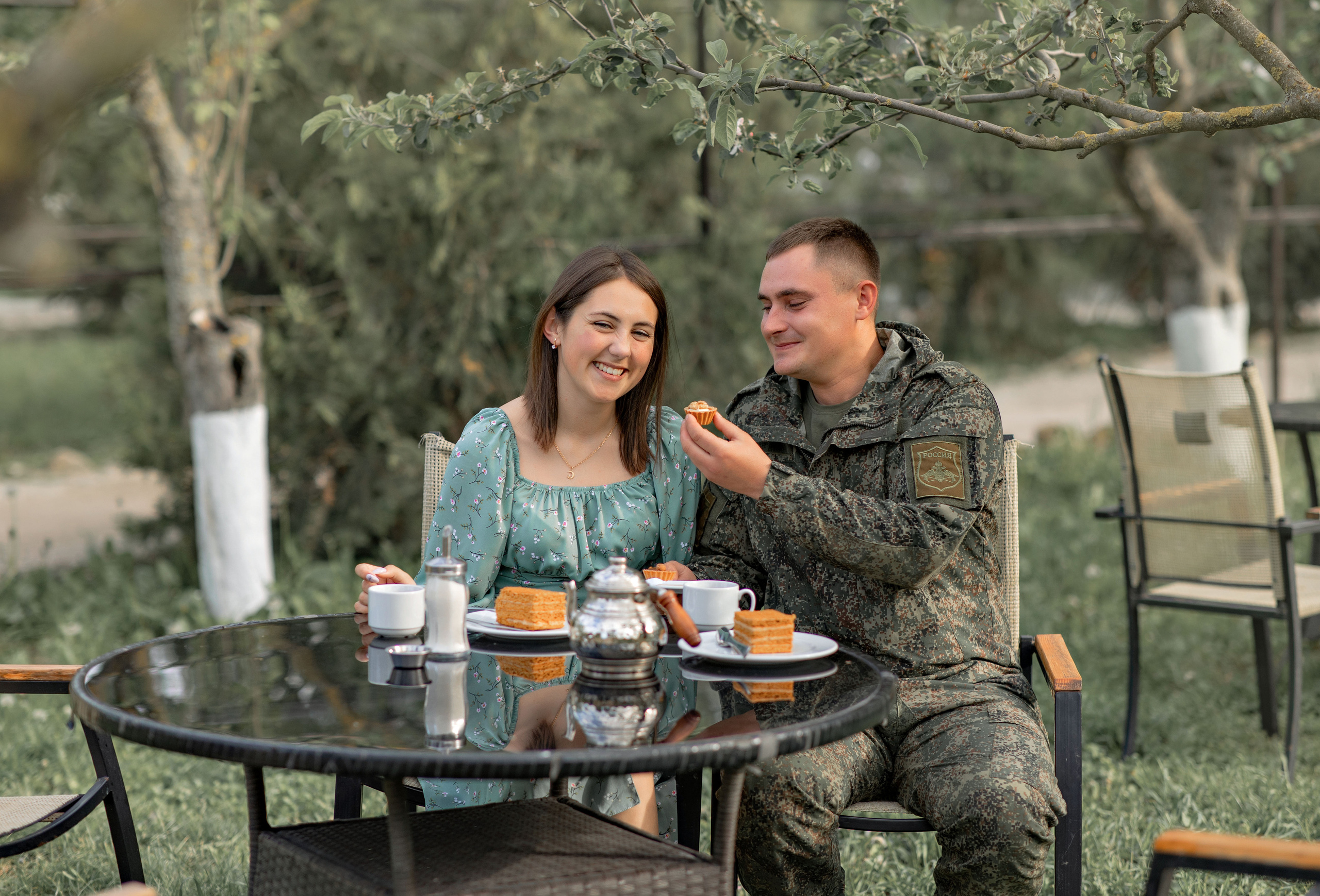 Выездные фотосессии. Съемка для влюбленных. Фотограф-стилист Крым Прокат одежды в Крыму. Фотосессии в Крыму