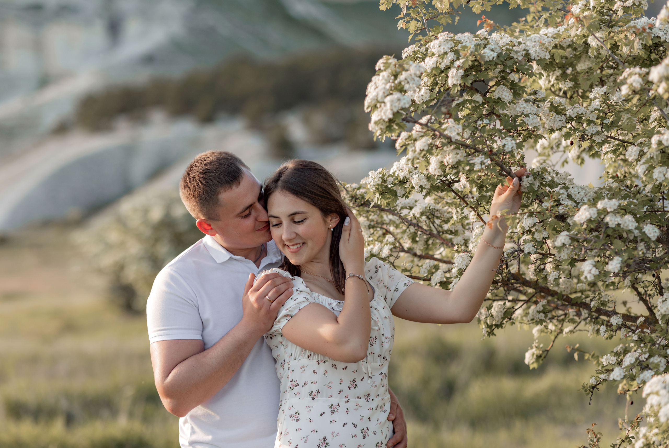 Выездные фотосессии. Съемка для влюбленных. Фотограф-стилист Крым Прокат одежды в Крыму. Фотосессии в Крыму