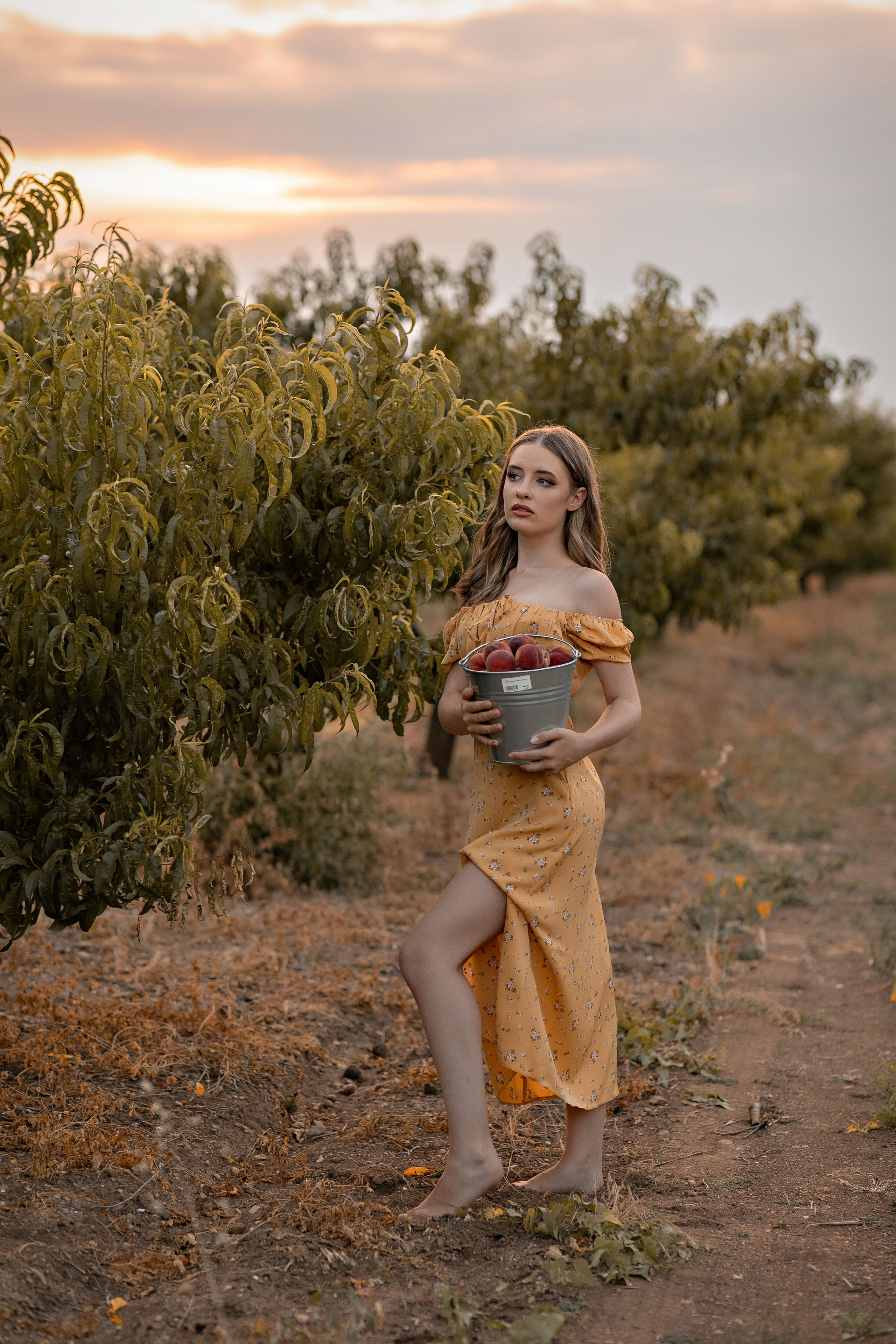 Фотосессия тематическая с идеей. Фотограф-стилист Крым Прокат одежды в Крыму. Фотосессии в Крыму